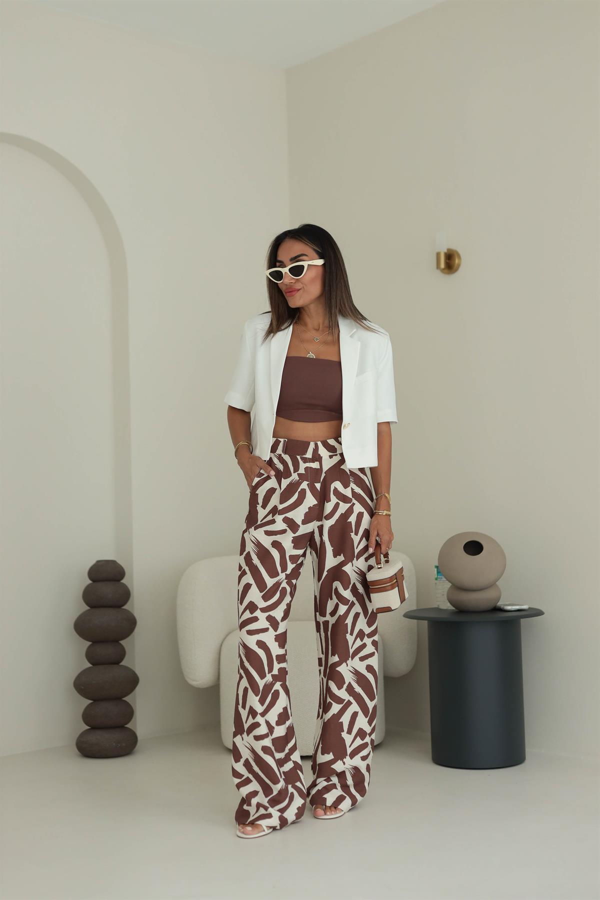 1338 Yüksek Bel Desenli Bol Paça Pantolon