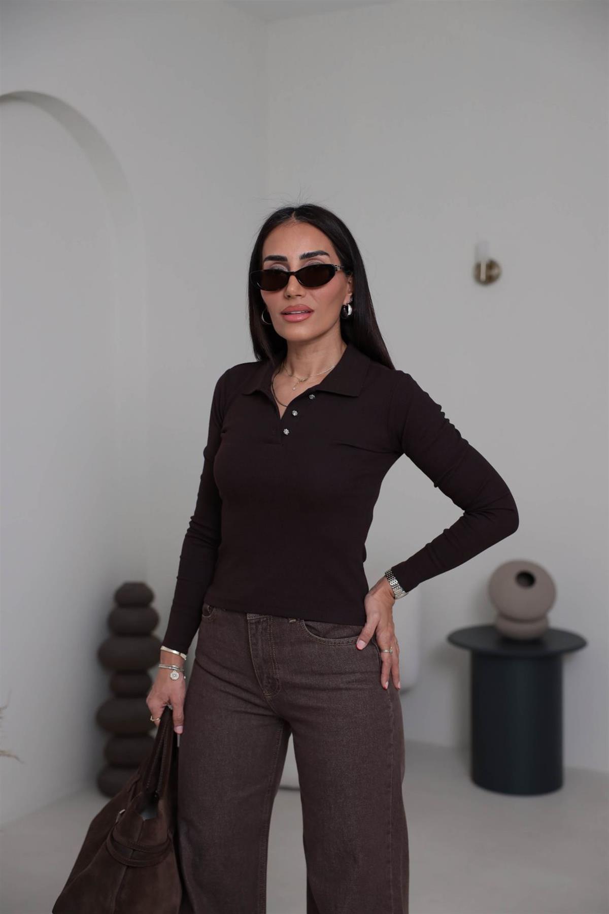 7195 Taş Düğme Detaylı Polo Yaka Bluz ACI KAHVE