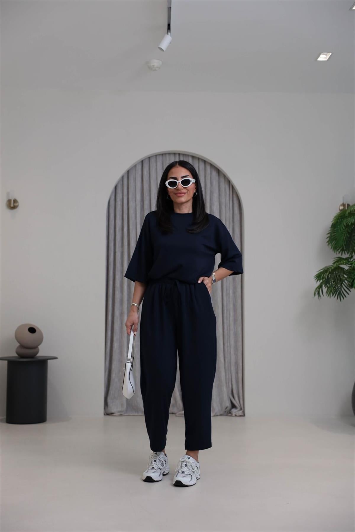 2485 Yanları Yırtmaçlı Kısa Kol Modal Takım LACİVERT