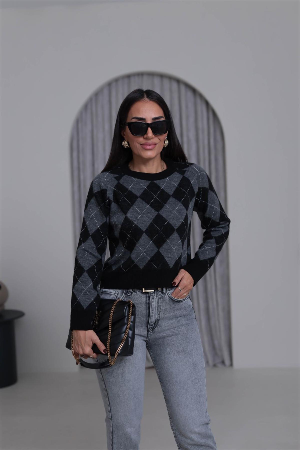 5219 Bisiklet Yaka Baklava Desen Massi Kazak SİYAH