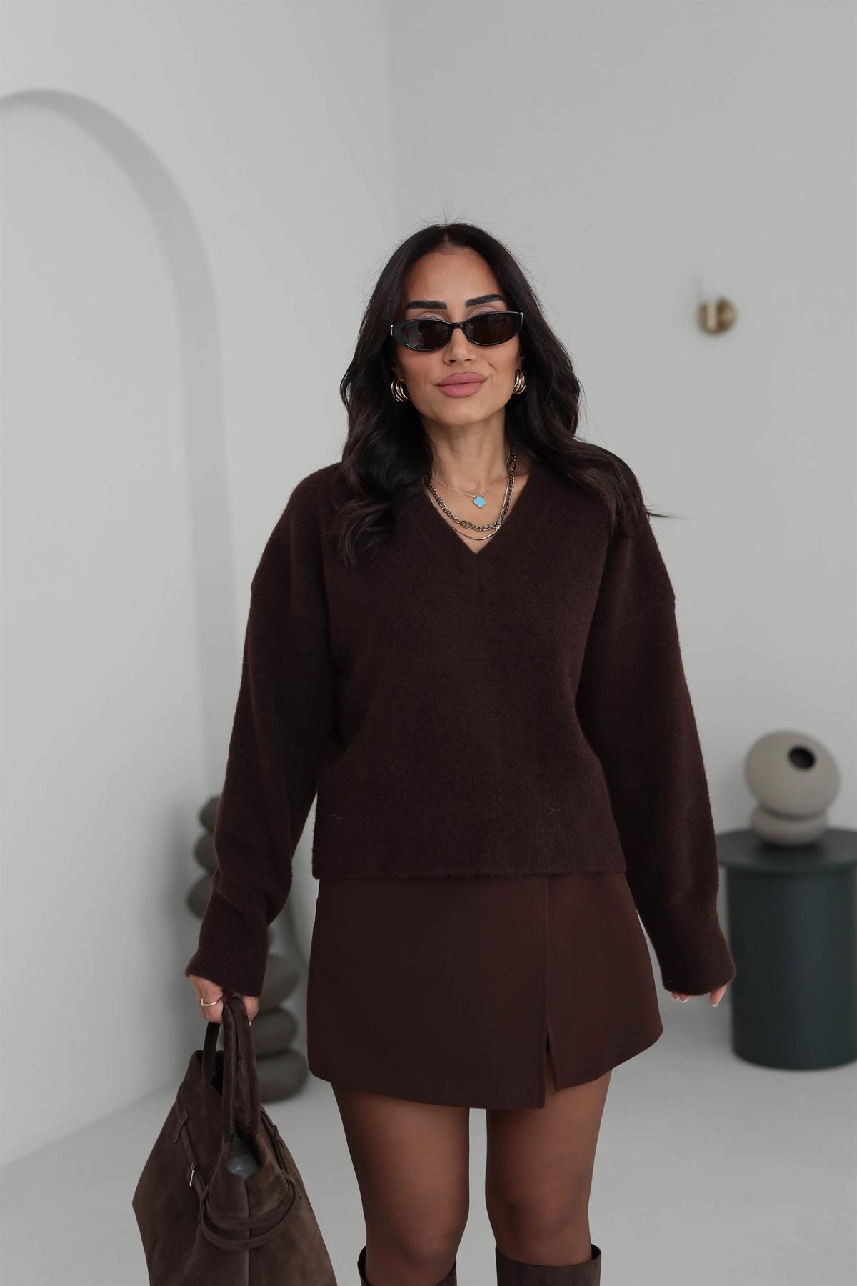 0645 V Yaka Yumuşak Dokulu Triko Kazak KAHVE