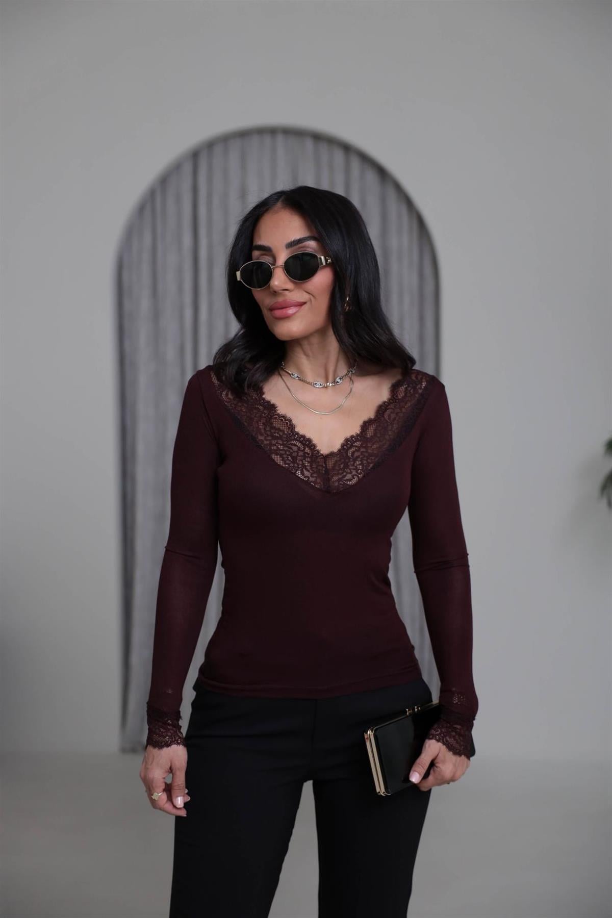1041 V Yaka Dantel Detay İnti Body BORDO