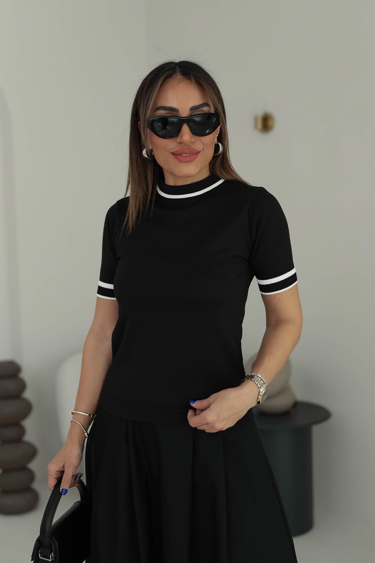 4126 Bisiklet Yaka ve Kol Ribanalı Kısa Kol Triko Bluz SİYAH