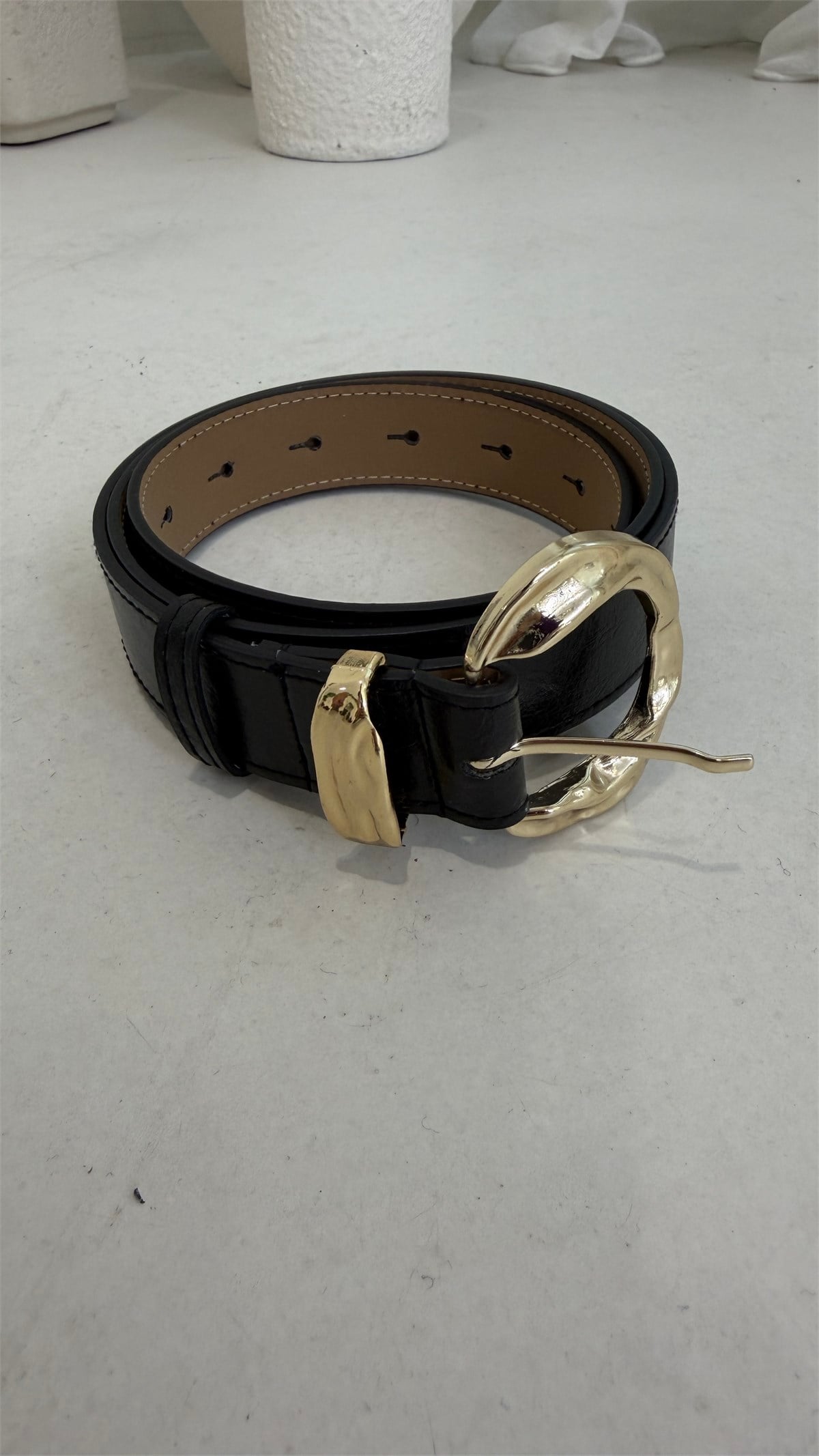 2822 Oval Tokalı Kemer SİYAH-GOLD