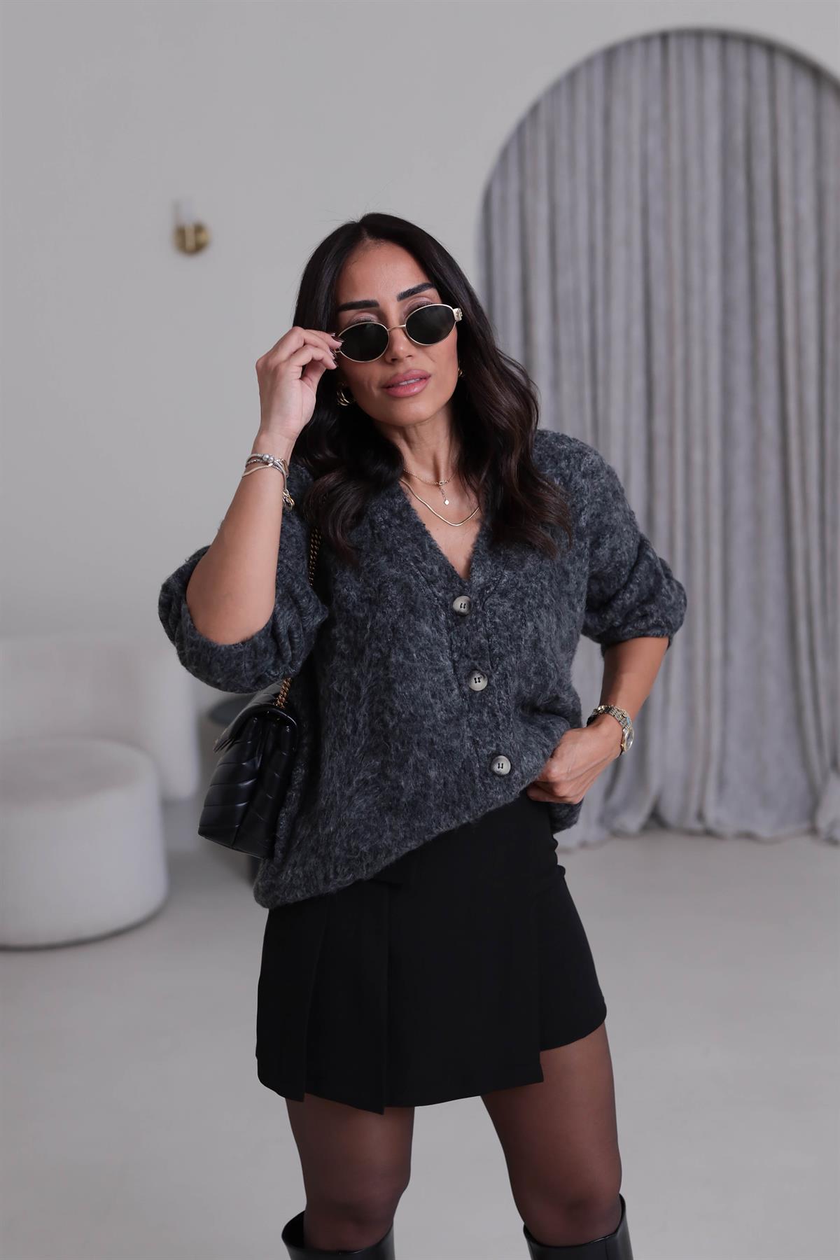 0264 V Yaka Şardonlu Düğmeli Hırka ANTRASİT