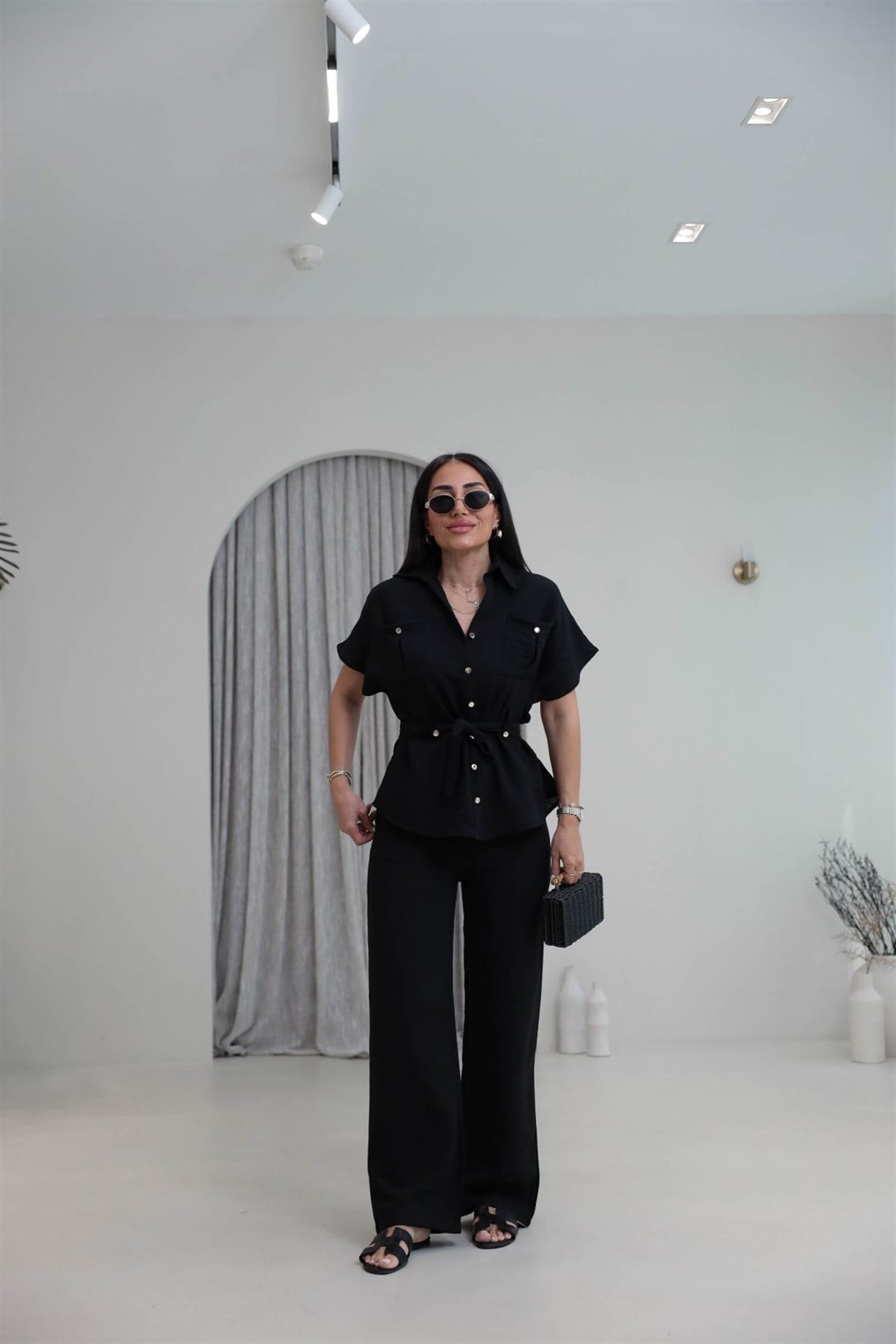 7122 Kuşaklı Gold Düğmeli Keten Takım SİYAH