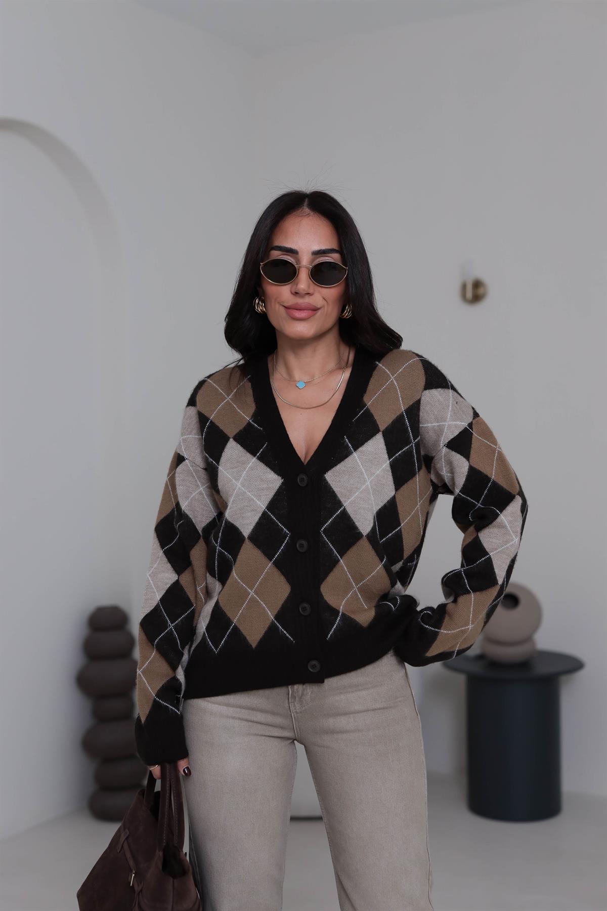 6868 Baklava Desen Bol Kalıp Hırka KAHVE