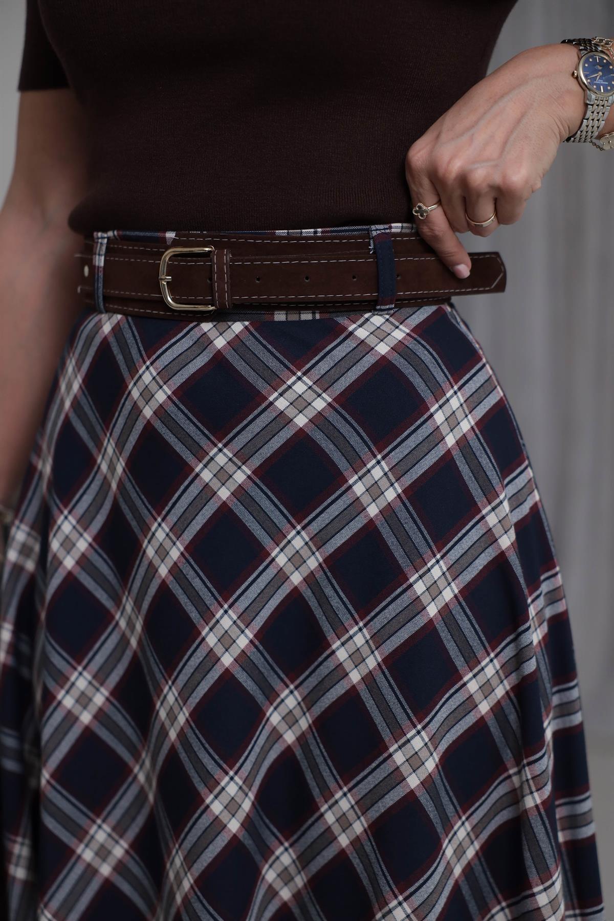 8461 Süet Kemerli Ekose Maxi Etek LACİ-BORDO