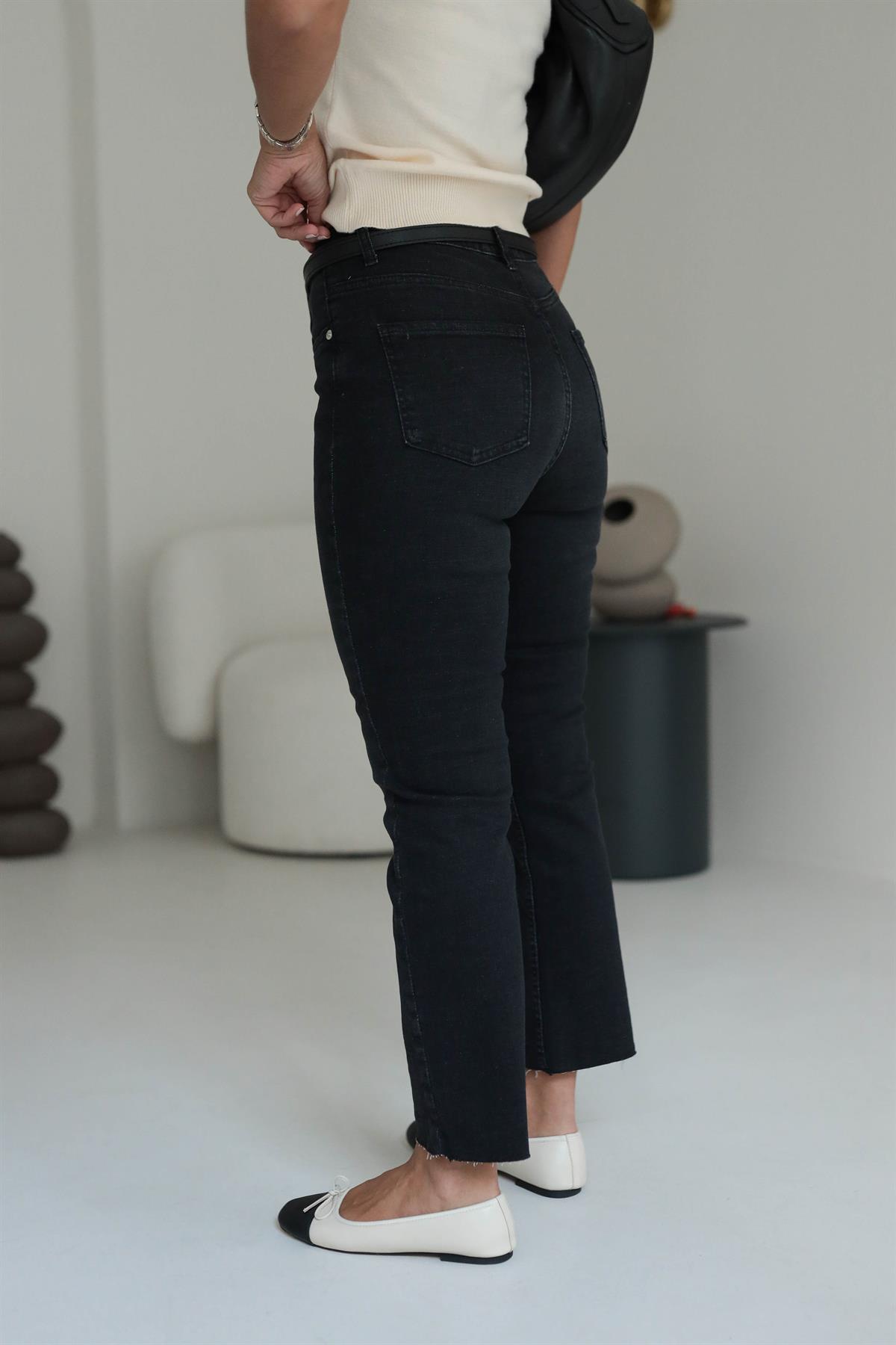 ZA Lazer Kesikli Boyfit Jean SİYAH