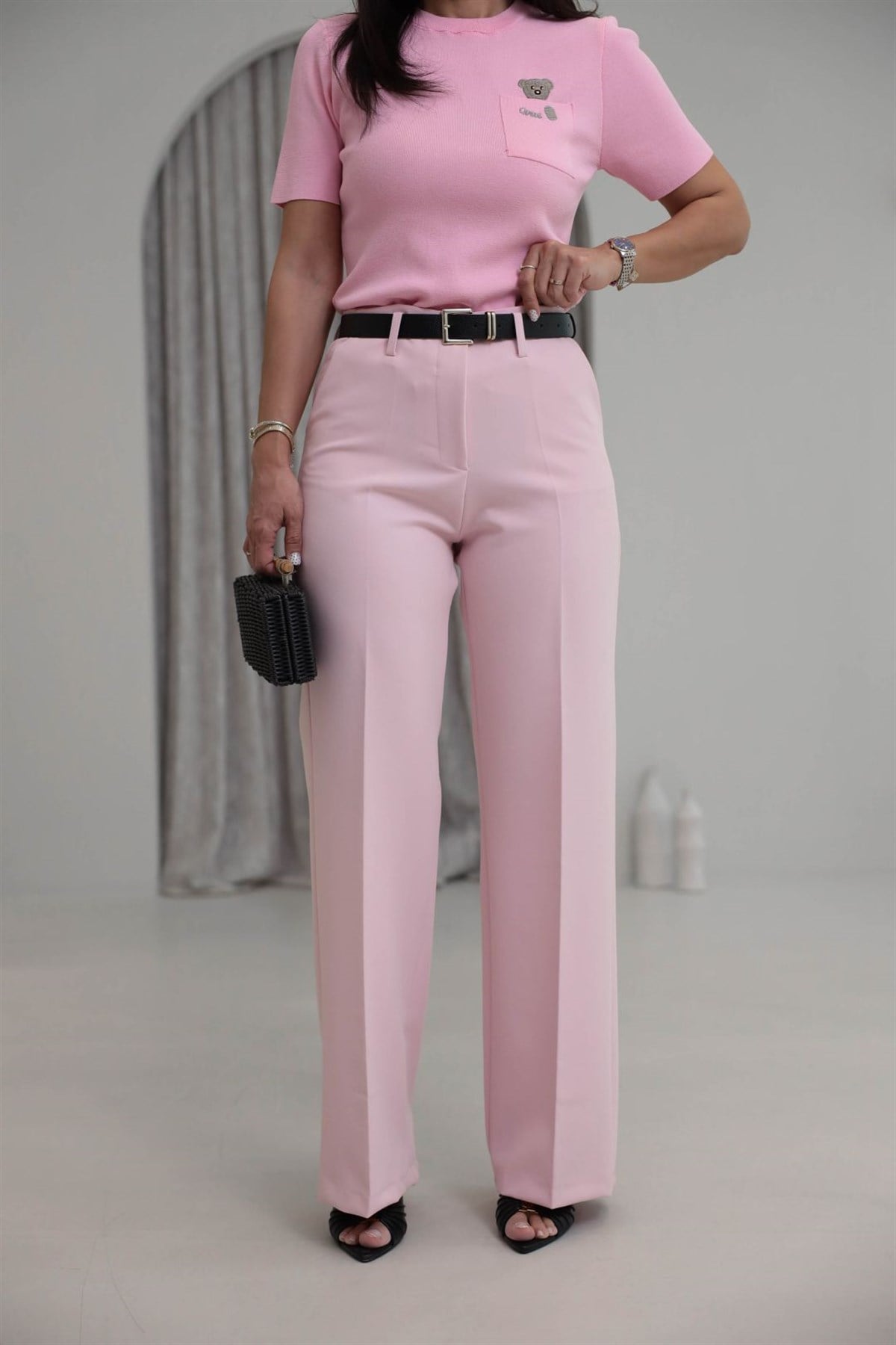 7515 Arka Cepli Kemerli Geniş Paça Pantolon PEMBE