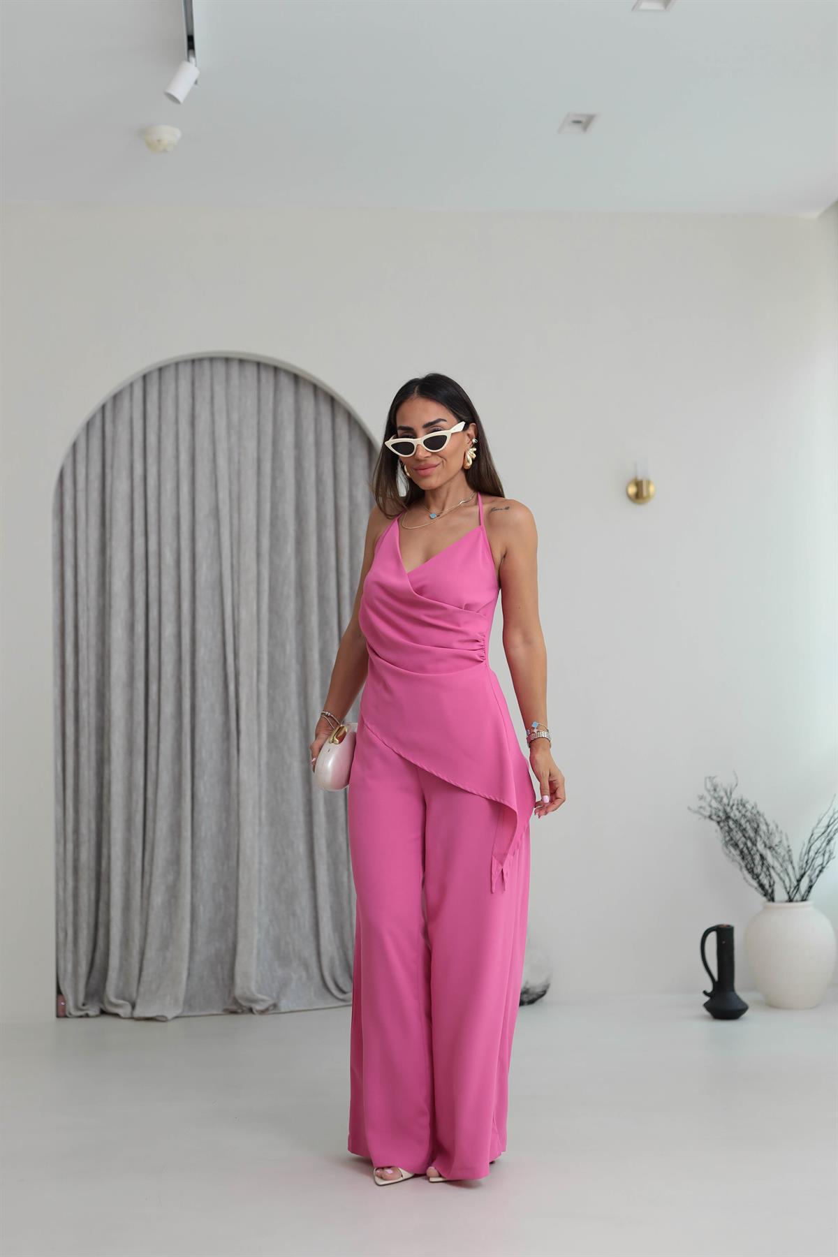 0509 Drapeli Asimetrik Kesim Takım FUŞYA