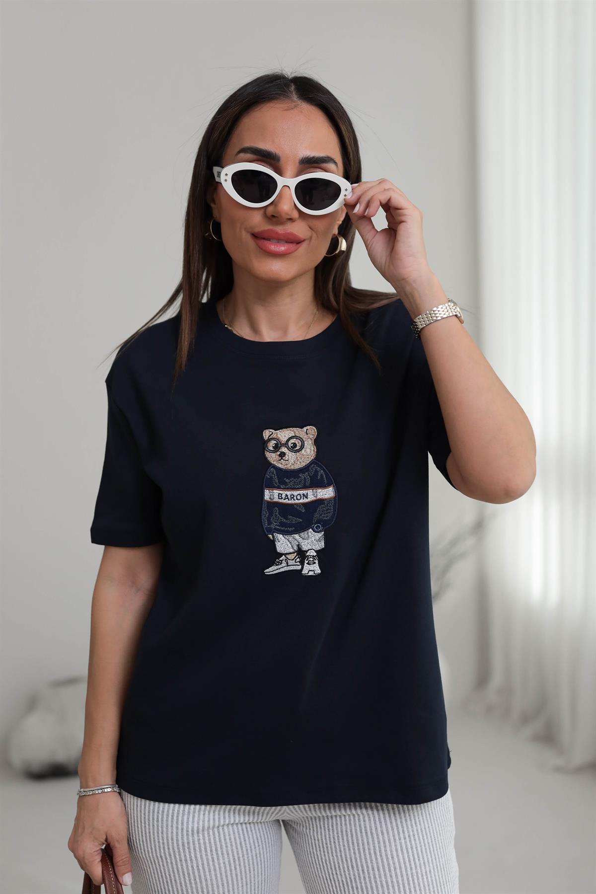 3512 Bisiklet Yaka Ayıcık Nakışlı Tshirt LACİVERT