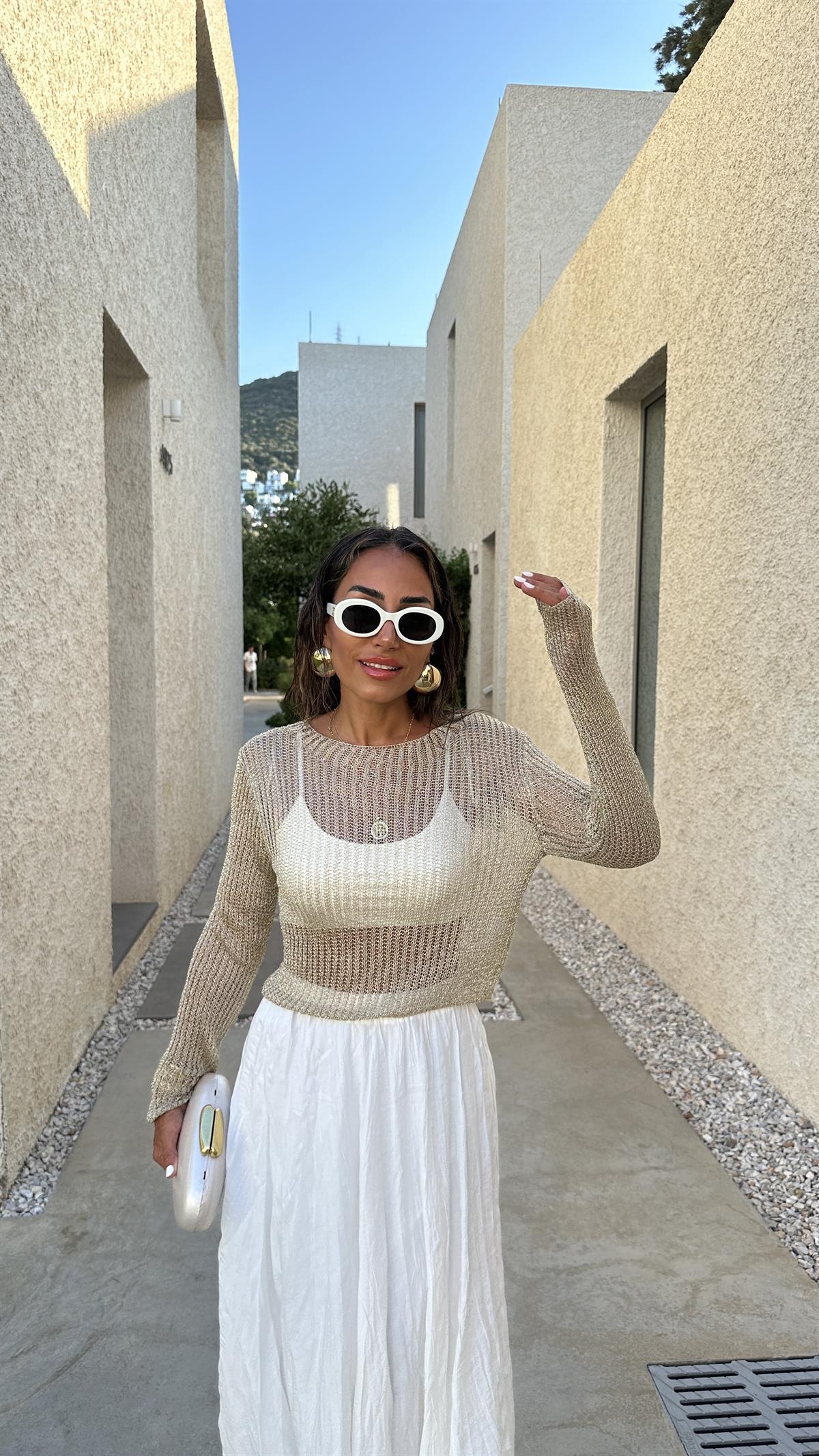 0606 Parlak Ajurlu Triko