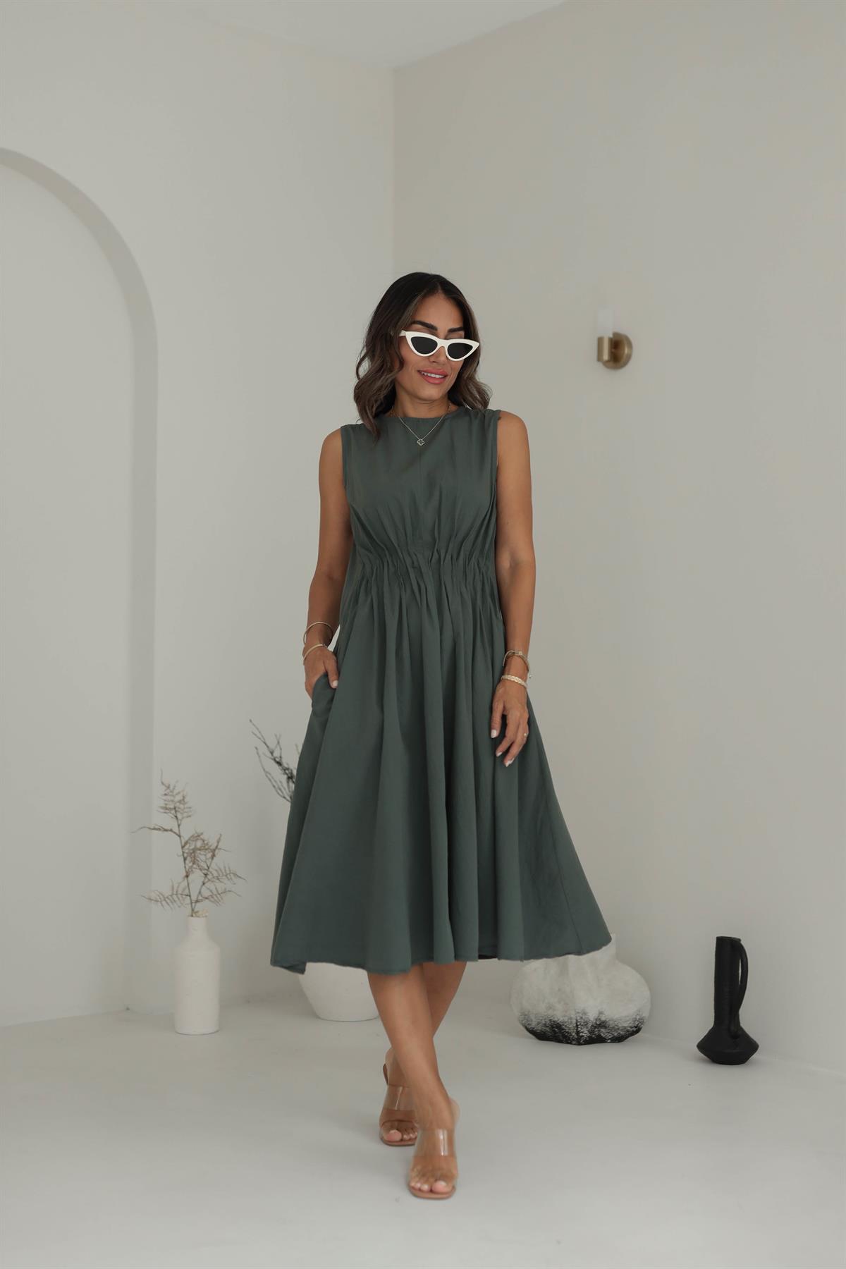 1620 Önden Büzgü Detaylı Elbise