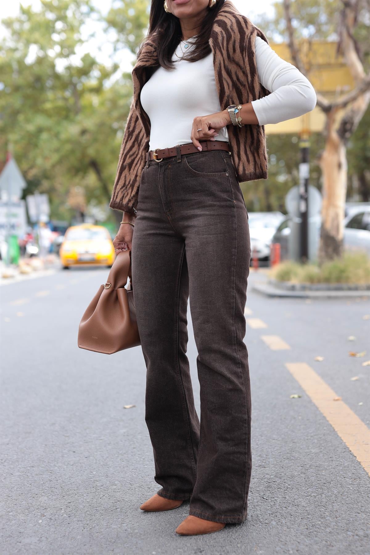 5396 Yıkamalı Geniş Flare Jean KAHVE