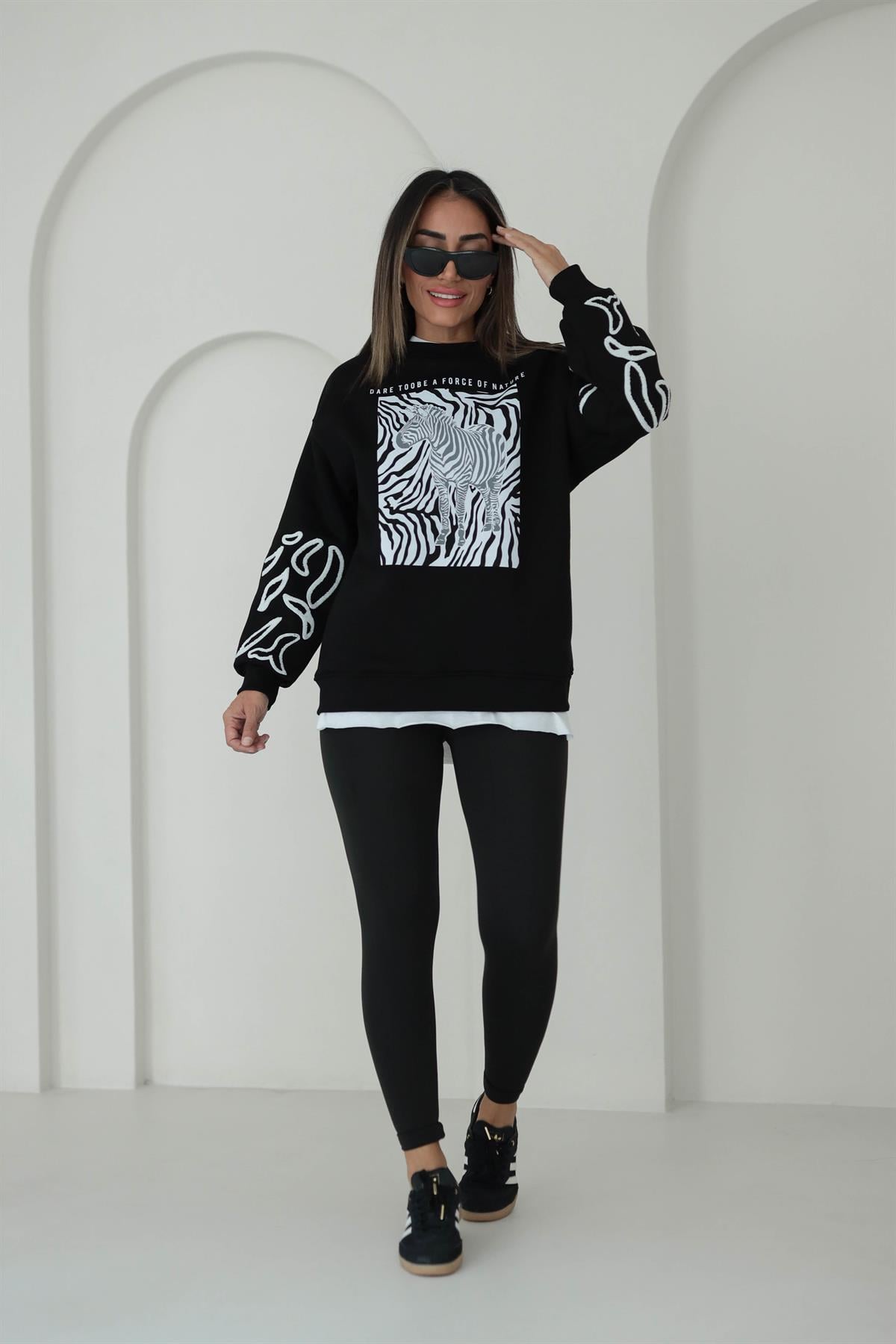 5591 Zebra Baskılı İşlemeli Sweatshirt