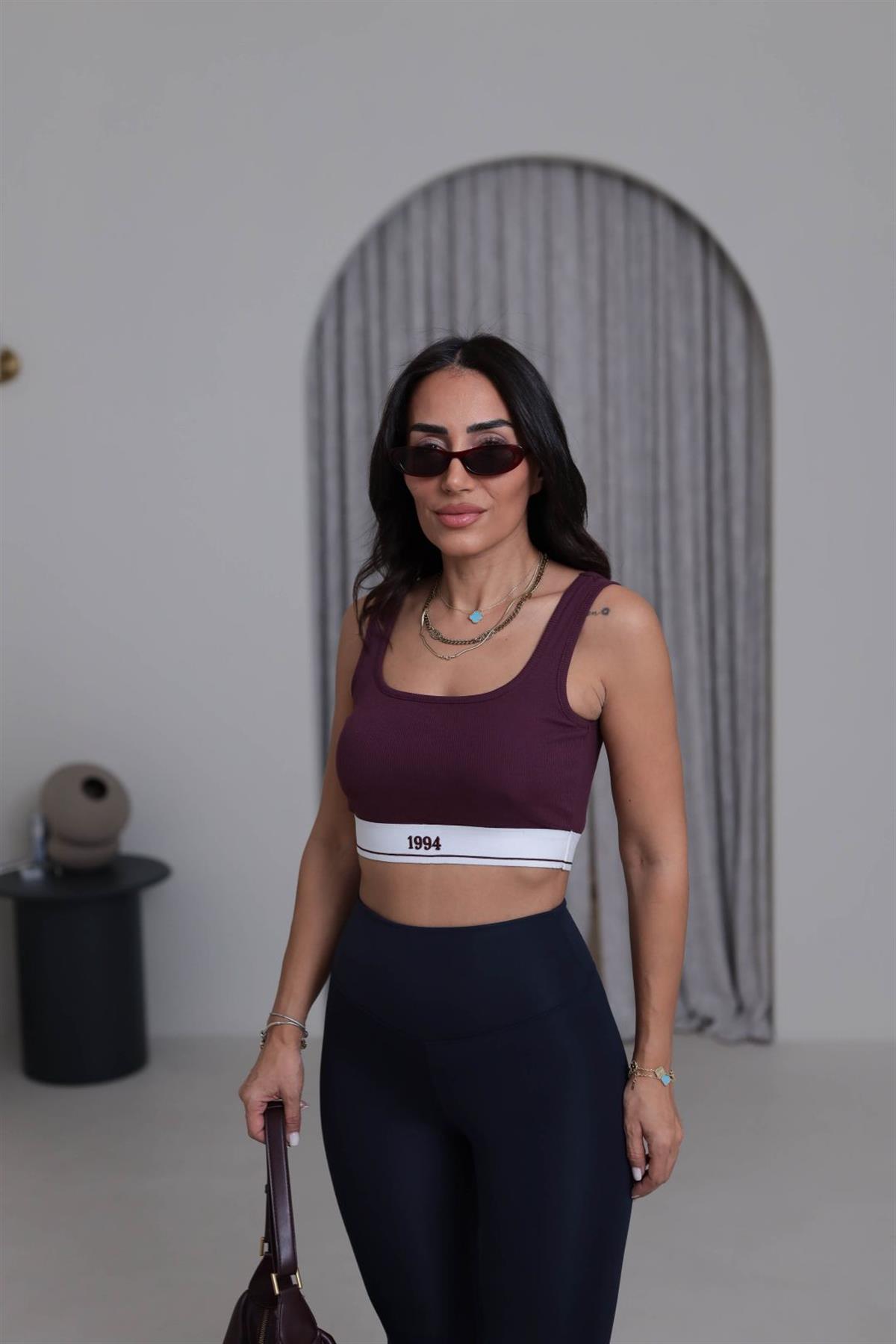 0784 Kalın Askılı Yazı Detaylı Kaşkorse Crop MÜRDÜM