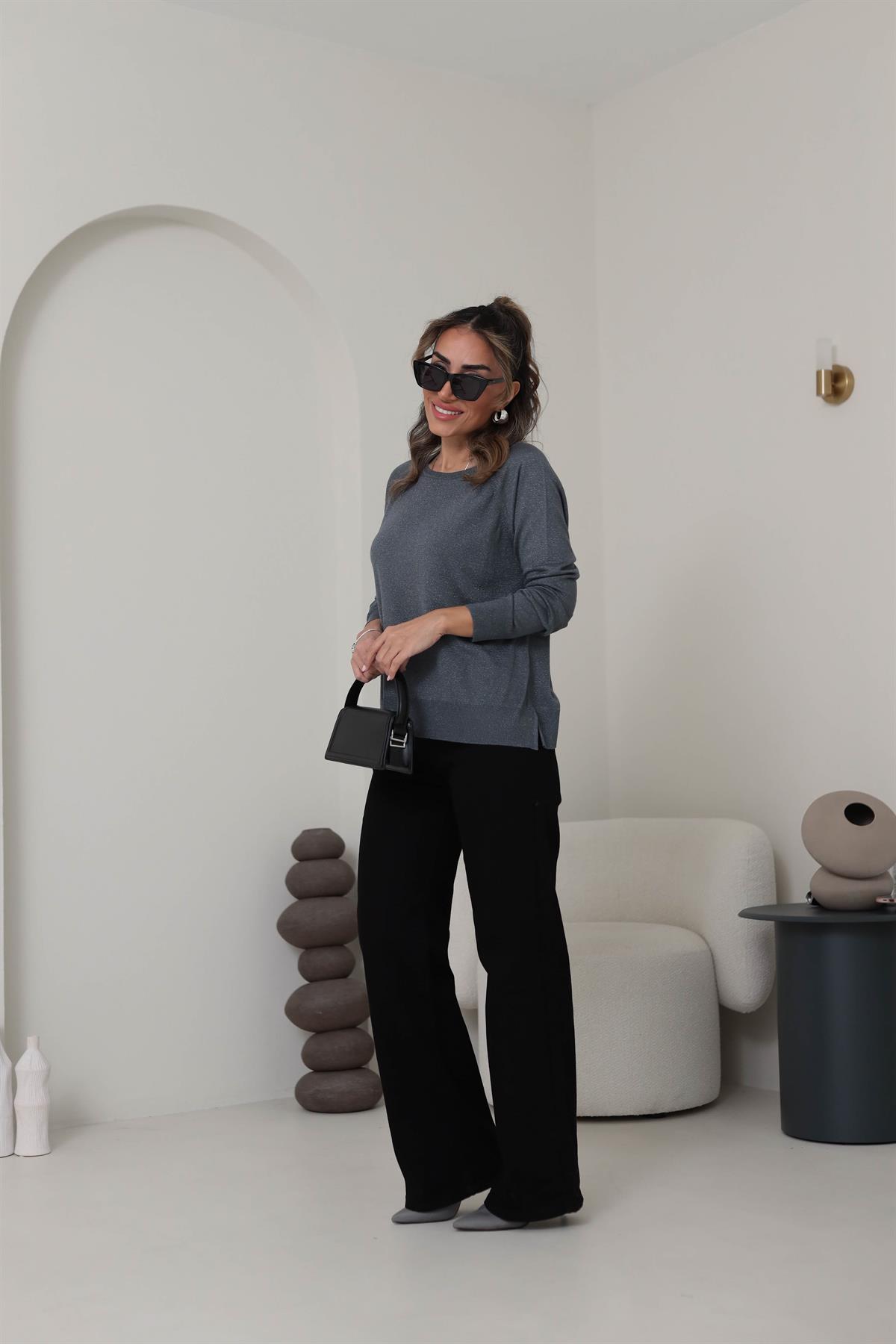 0557 Bisiklet Yaka Simli Basic İnce Triko FÜME