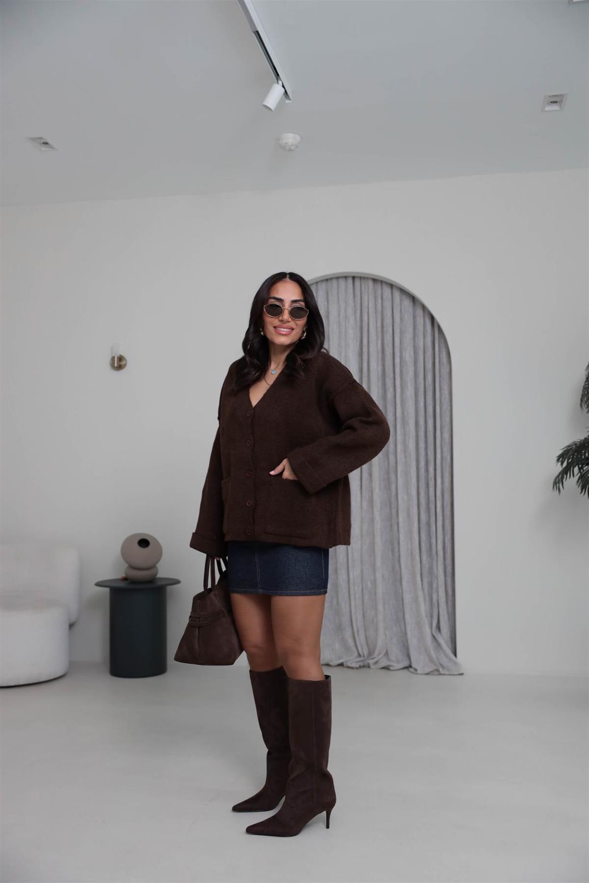 5231 Cepli Ters Dikiş Detaylı Hırka KAHVE