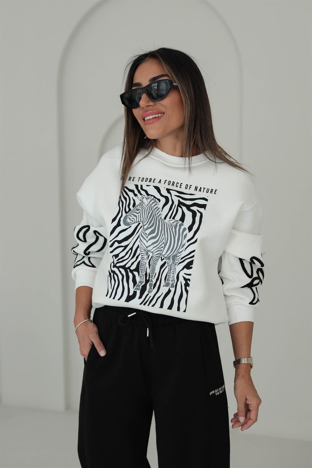 5591 Zebra Baskılı İşlemeli Sweatshirt