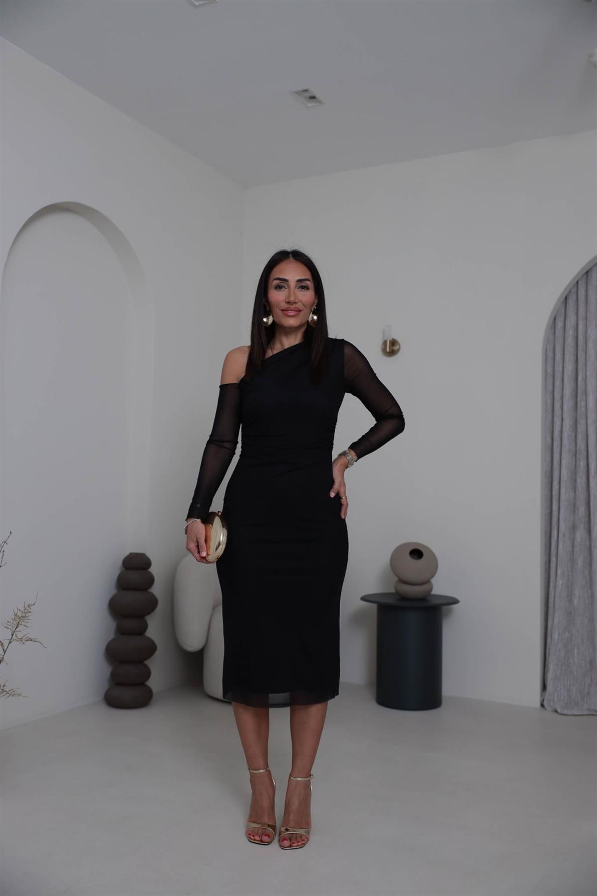 K1942 Tek Omuz Detay Drapeli Tül Elbise SİYAH