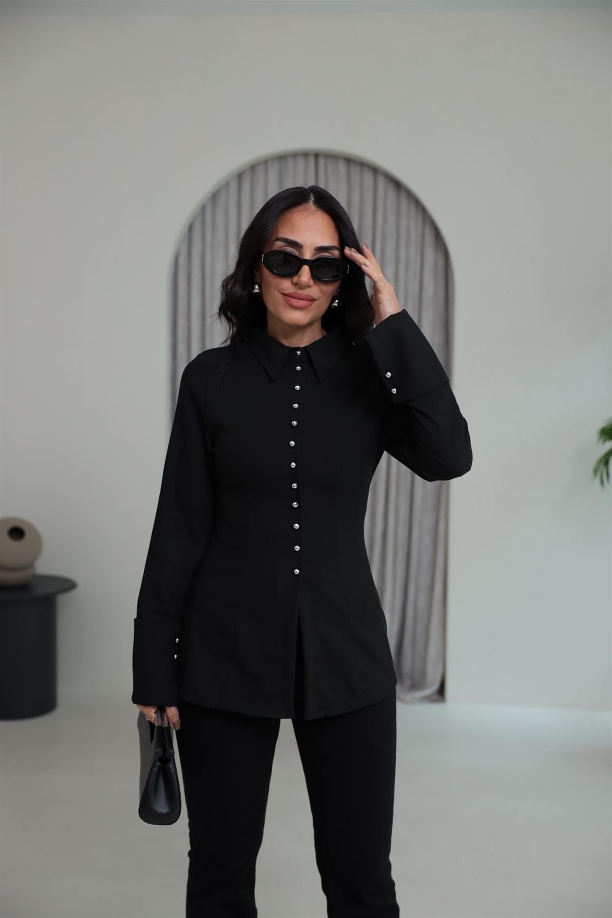 1289 Kol Manşetli Tasarım Gömlek SİYAH