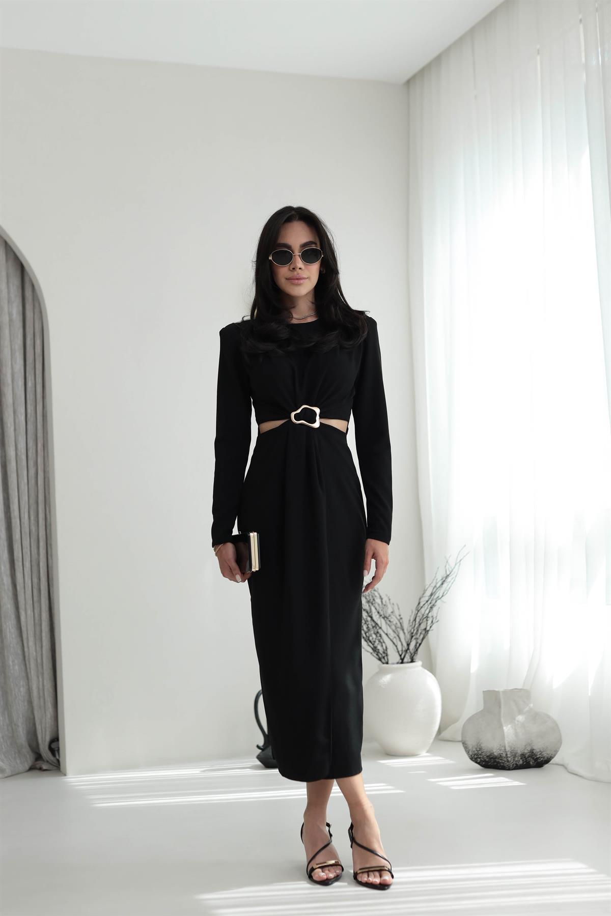 3655 Gold  Aksesuarlı Bel Dekolteli  Midi Elbise SİYAH