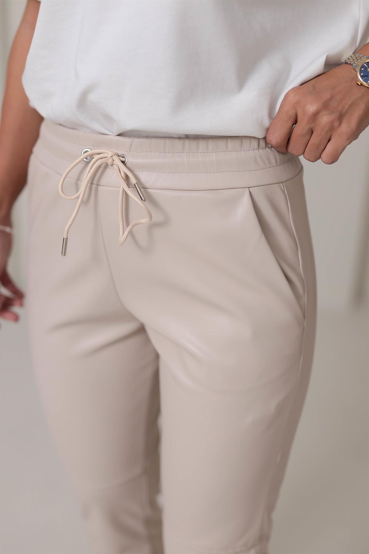 2022 Beli Lastikli Çimalı Deri Pantolon BEJ