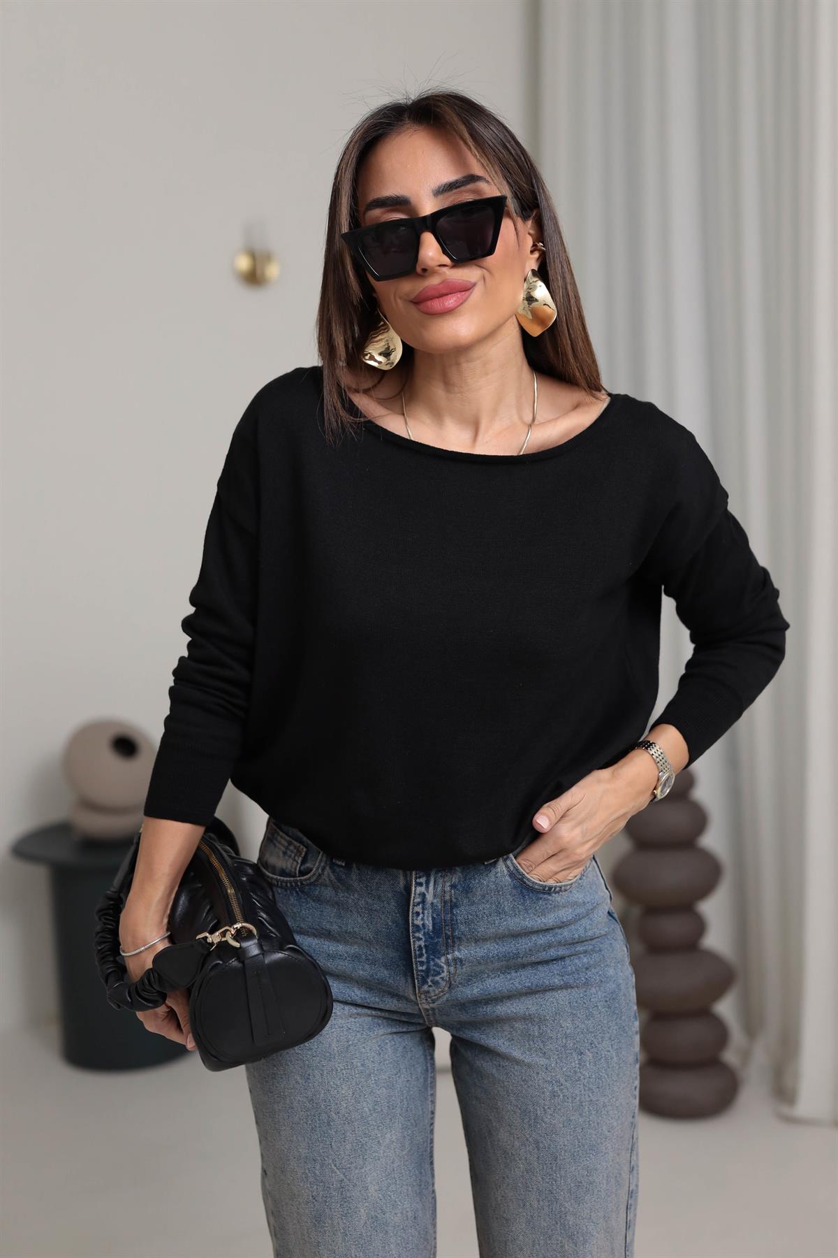 0614 Havuz Yaka Triko Bluz SİYAH