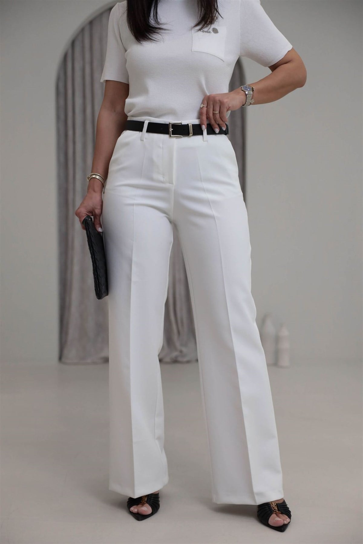 7515 Arka Cepli Kemerli Geniş Paça Pantolon EKRU