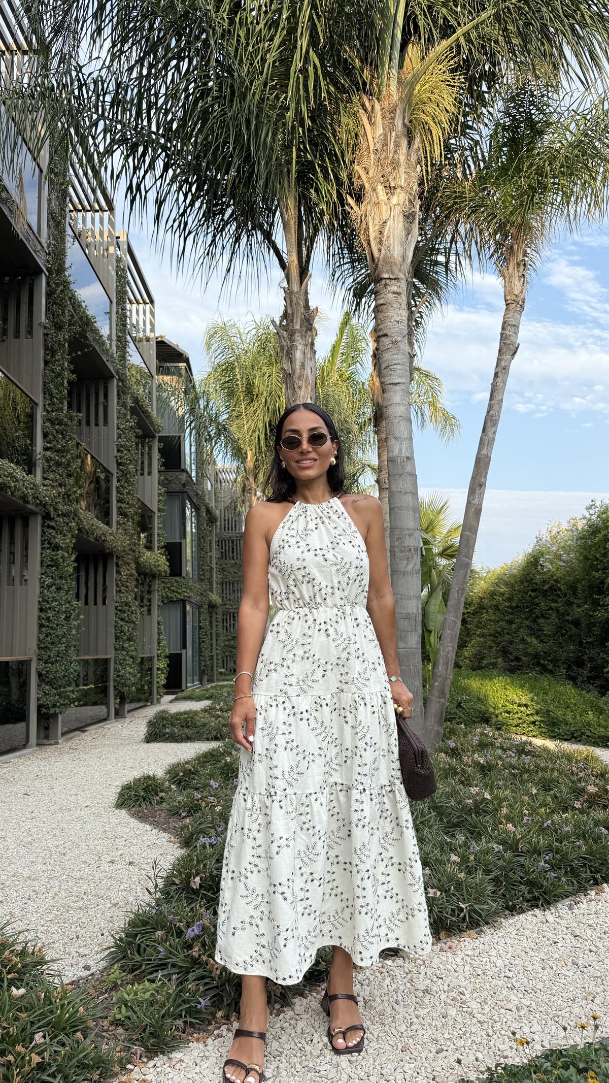 7487 Kendinden Nakışlı Boncuk Detaylı Keten Elbise NATURAL