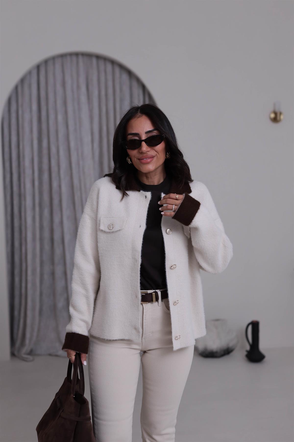5259 Kontrastlı Polo Yaka Angora Ceket Hırka KREM