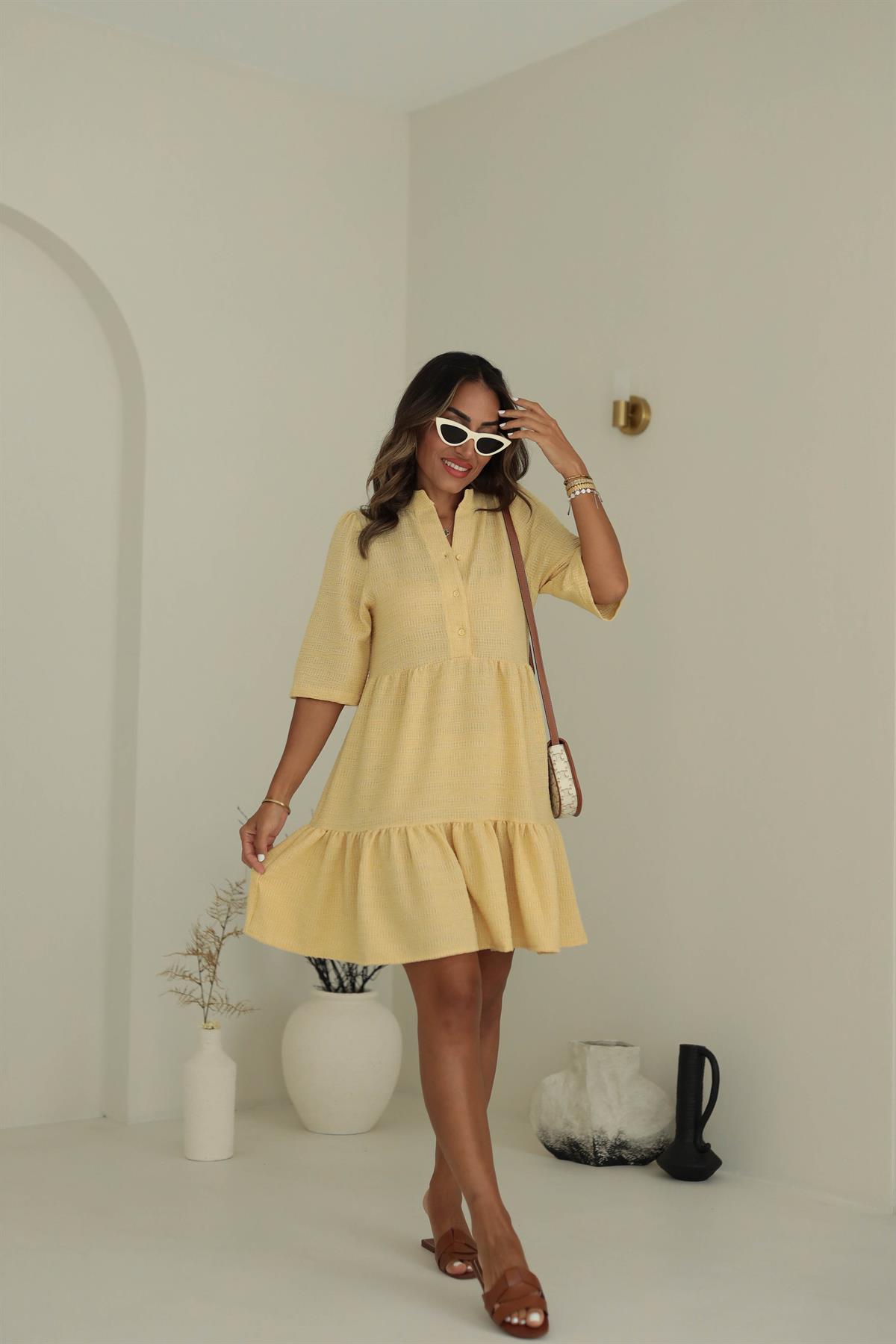 Hakim Yaka Düğme Detaylı Rahat Elbise