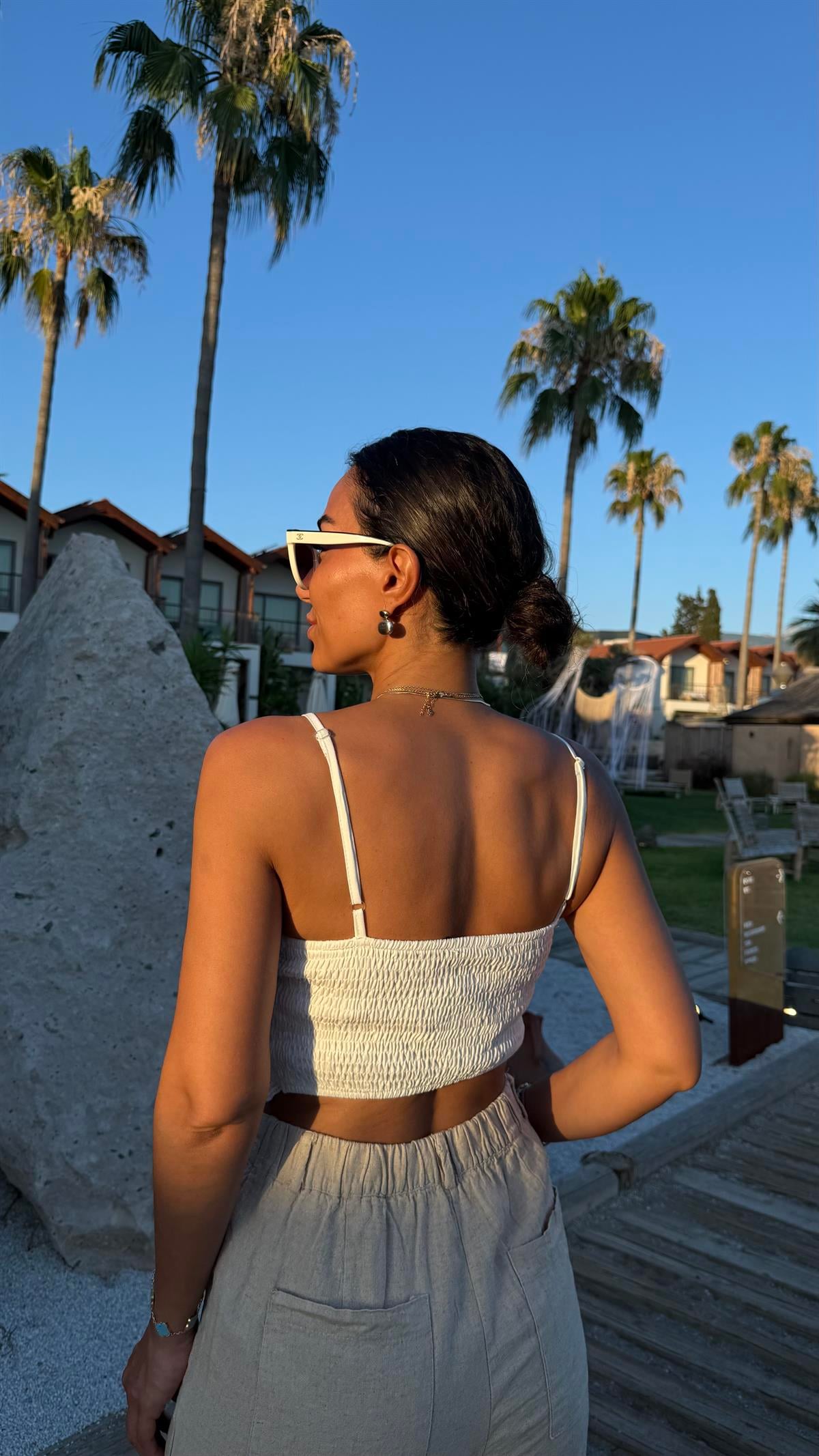 7314 İp Asklı Sırtı Gipeli Dantel İşleme Büstiyer EKRU