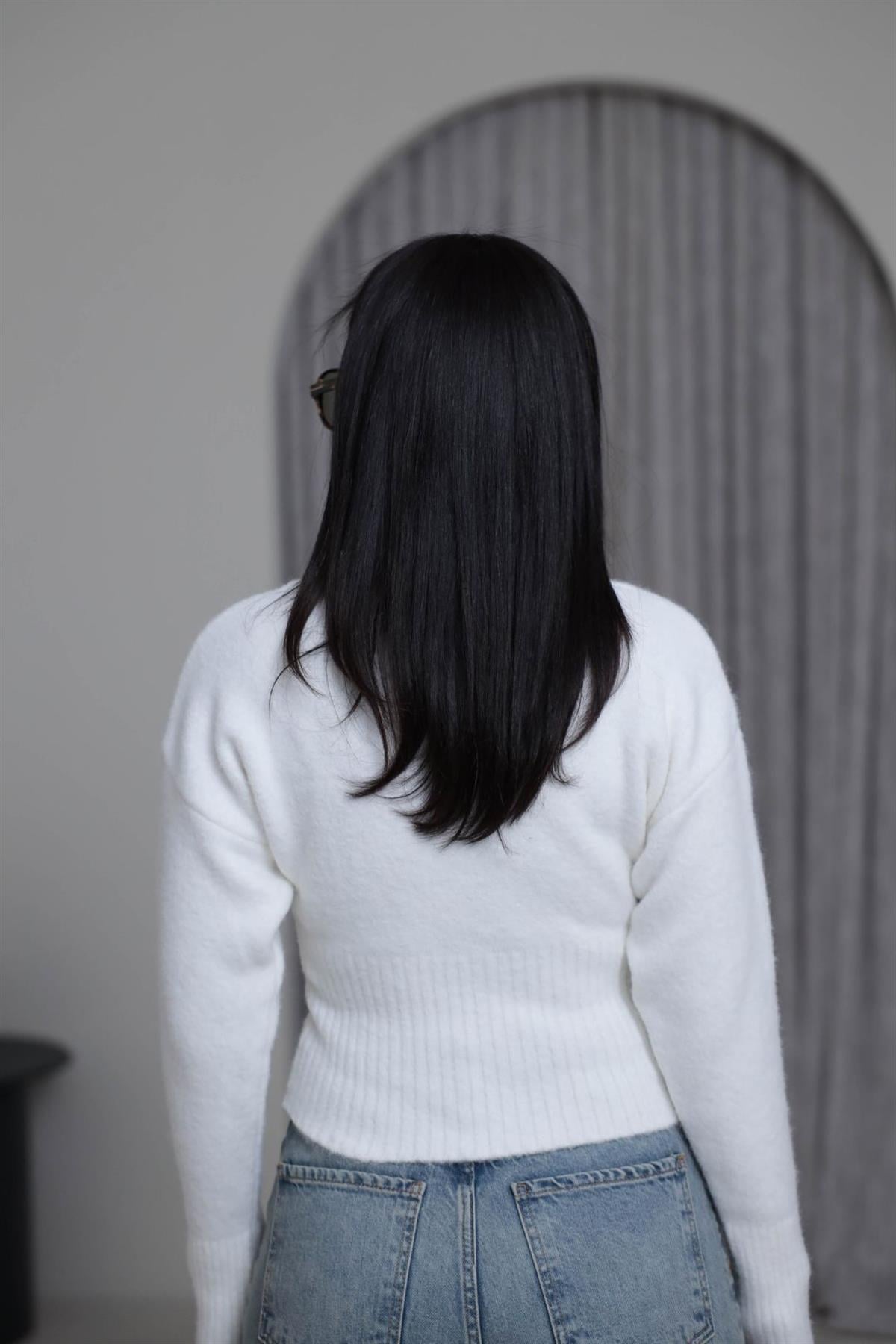 5080 Yaka Detaylı Yumoş Triko EKRU