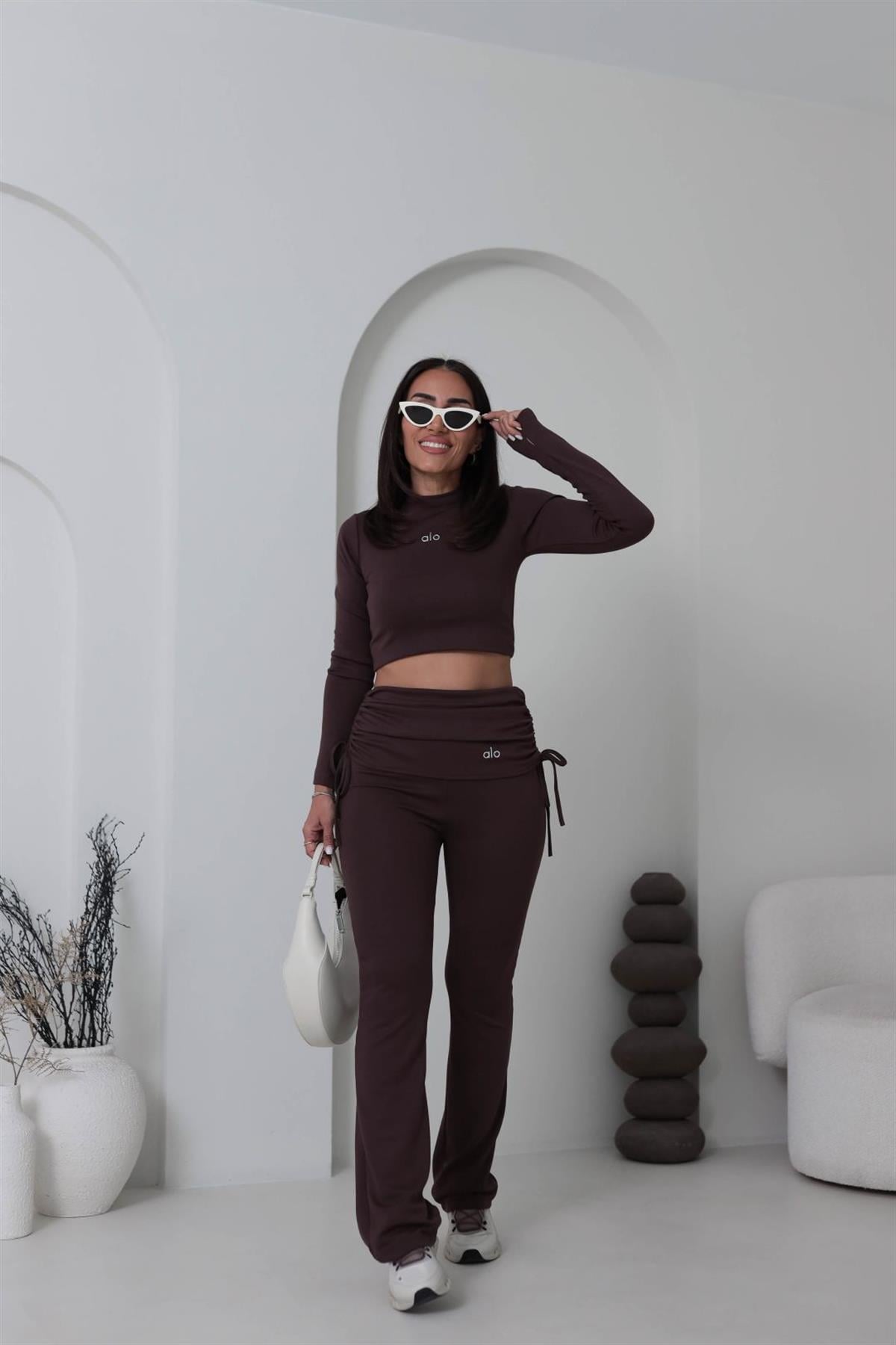 4033 Gümüş Yazı Baskılı Bel Detaylı Takım KAHVE