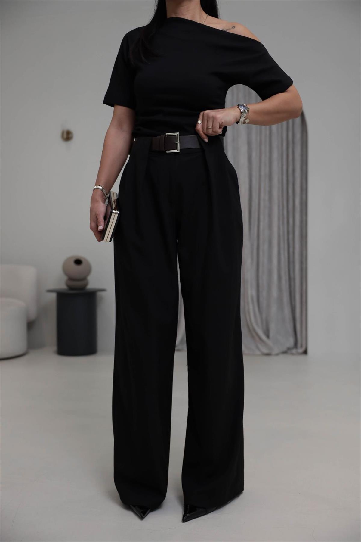 8465 Kemerli Pile Detaylı Kumaş Pantolon SİYAH