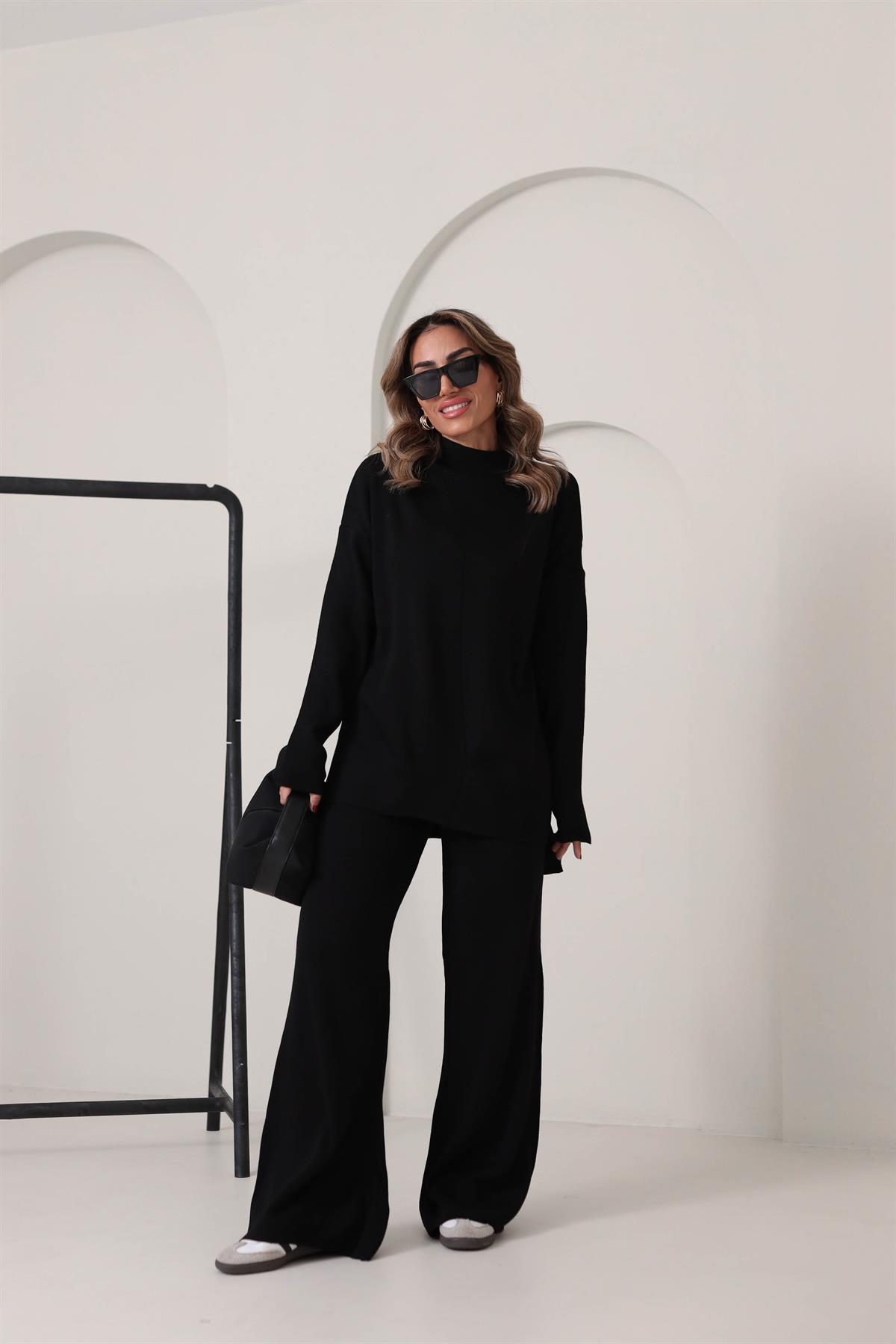 0001 Yarım Balıkçı Pantolonlu Triko Takım SİYAH