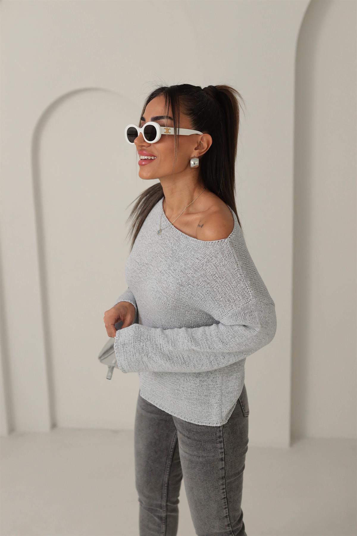 4455 Kayık Yaka Triko GRİ