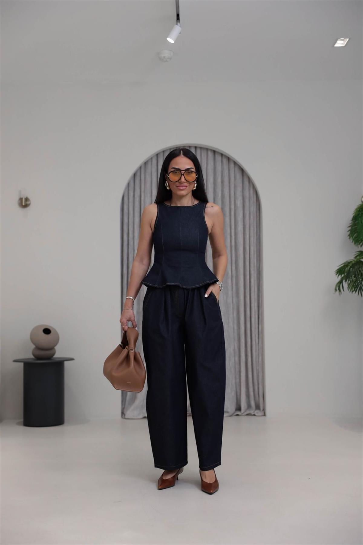 1584 Sıfır Kol Peplum Denim Takım LACİVERT