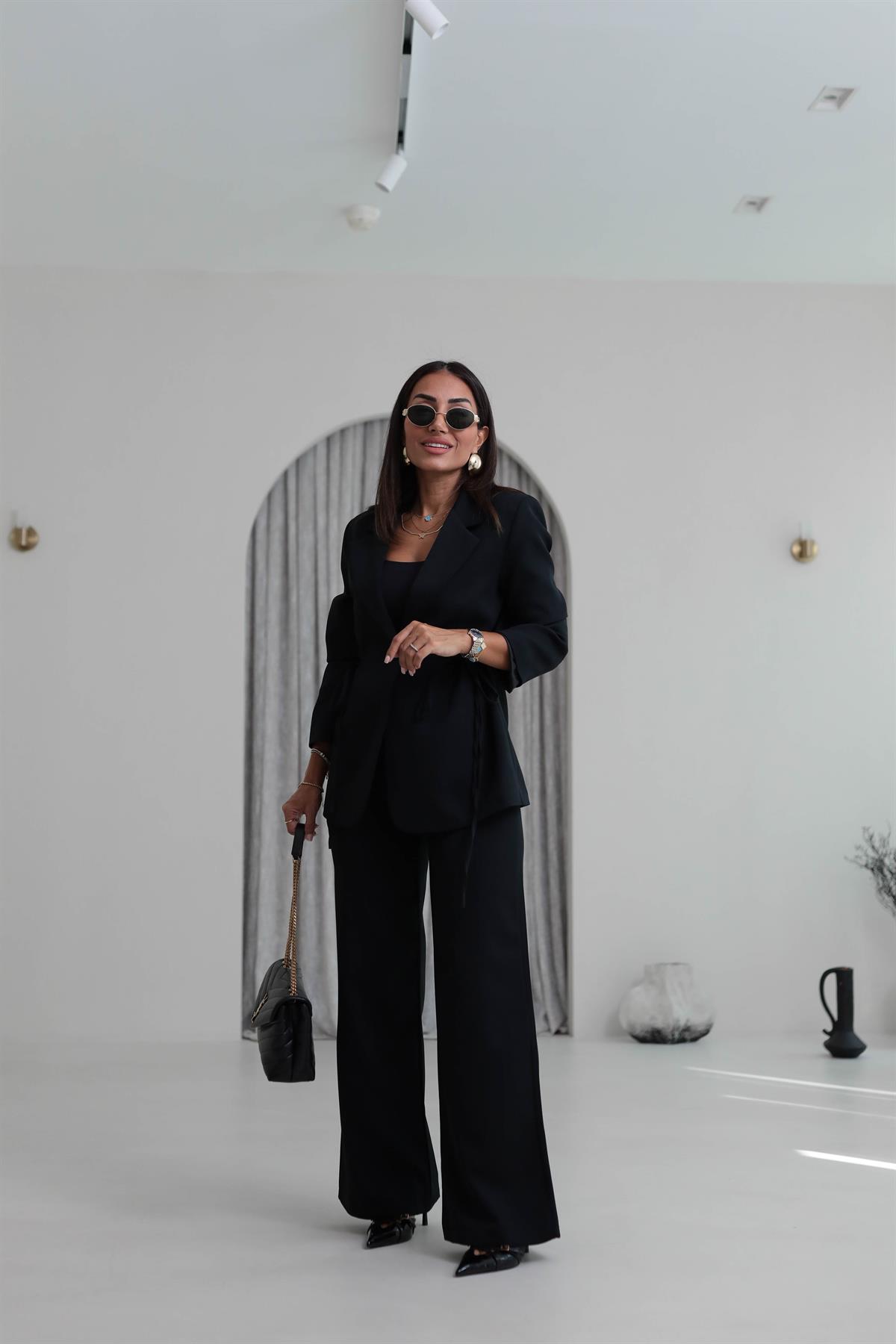 9241 Bağlamalı Oversize Ceketli Takım SİYAH