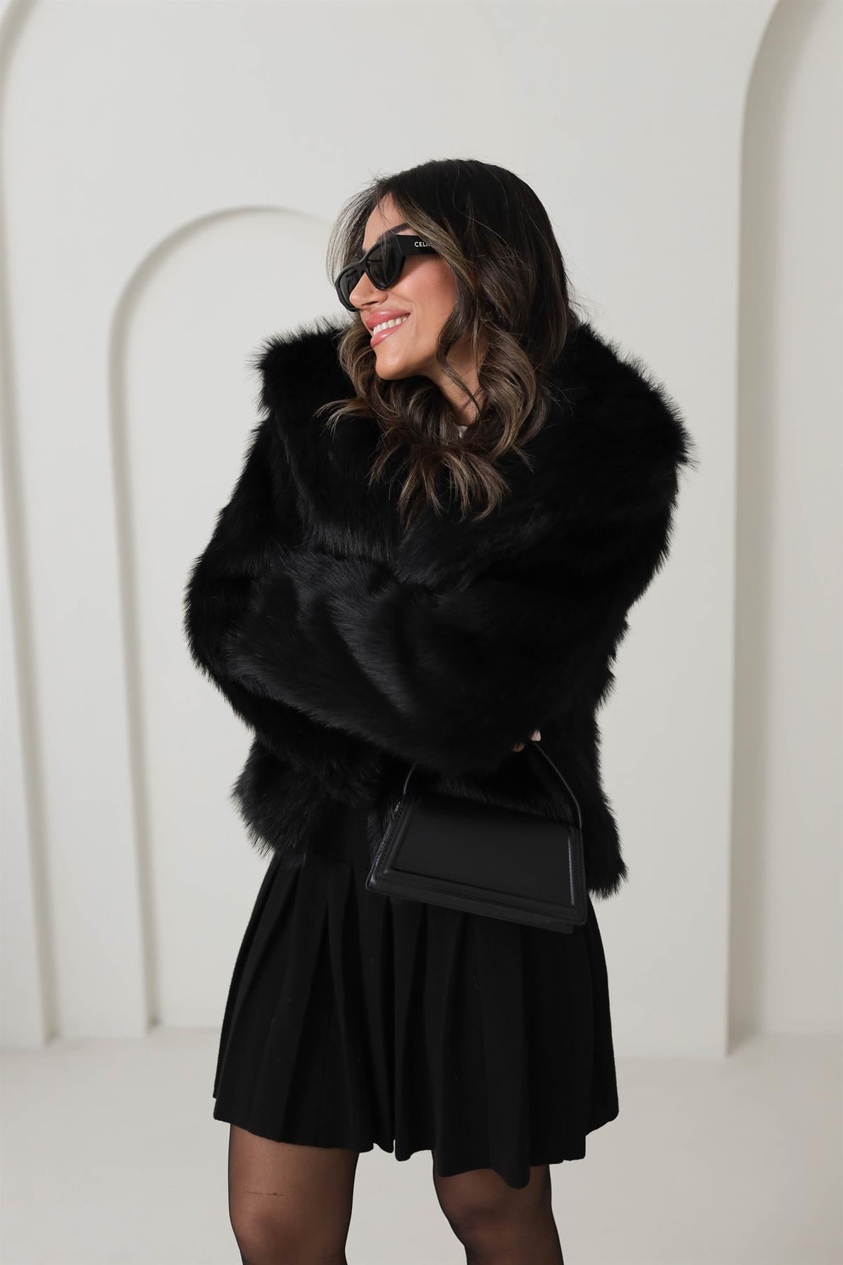 2429 Ara Boy Yakalı Kürk SİYAH