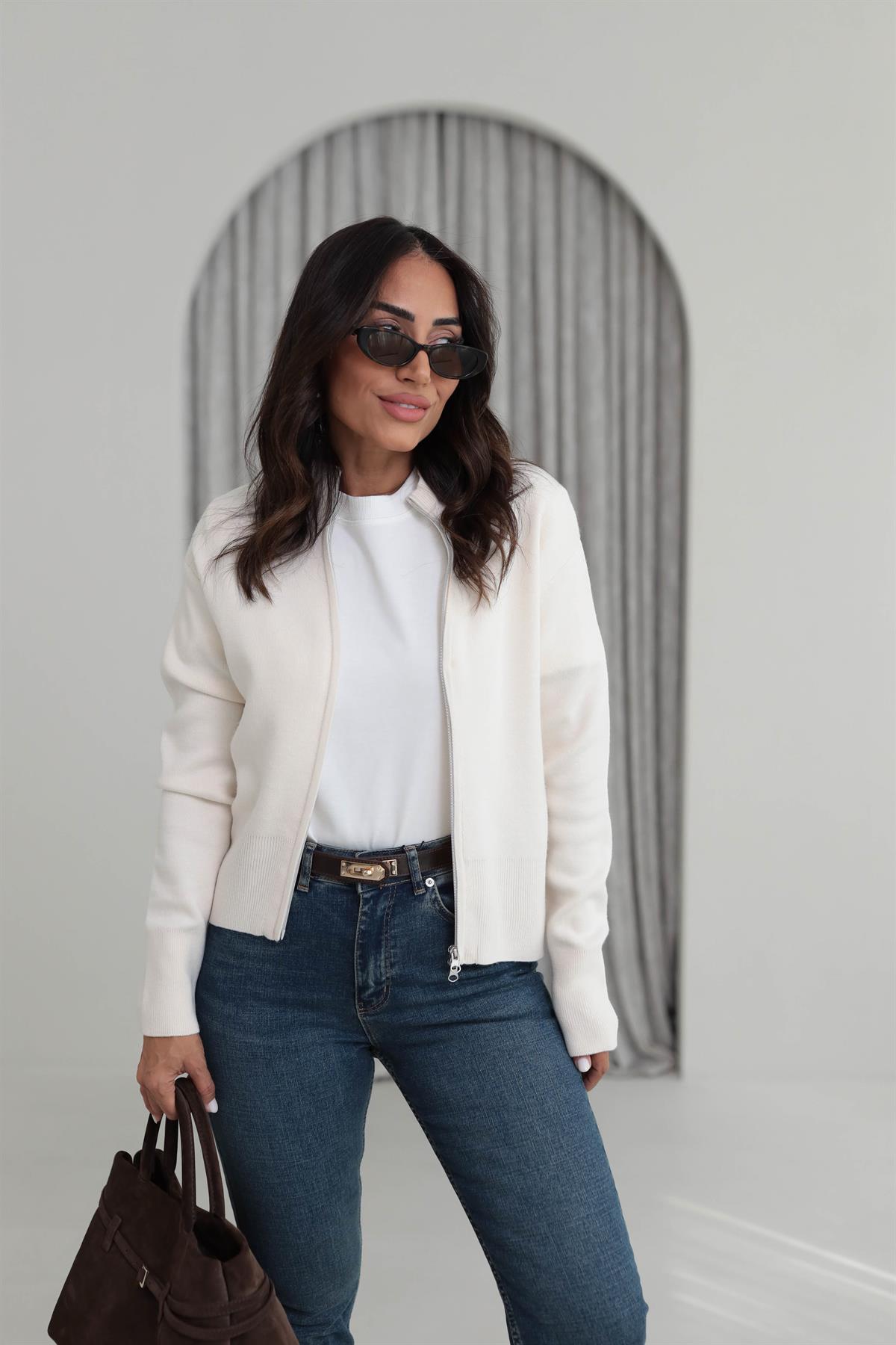 1042 Dik Yaka Çift Fermuarlı Triko Hırka KREM