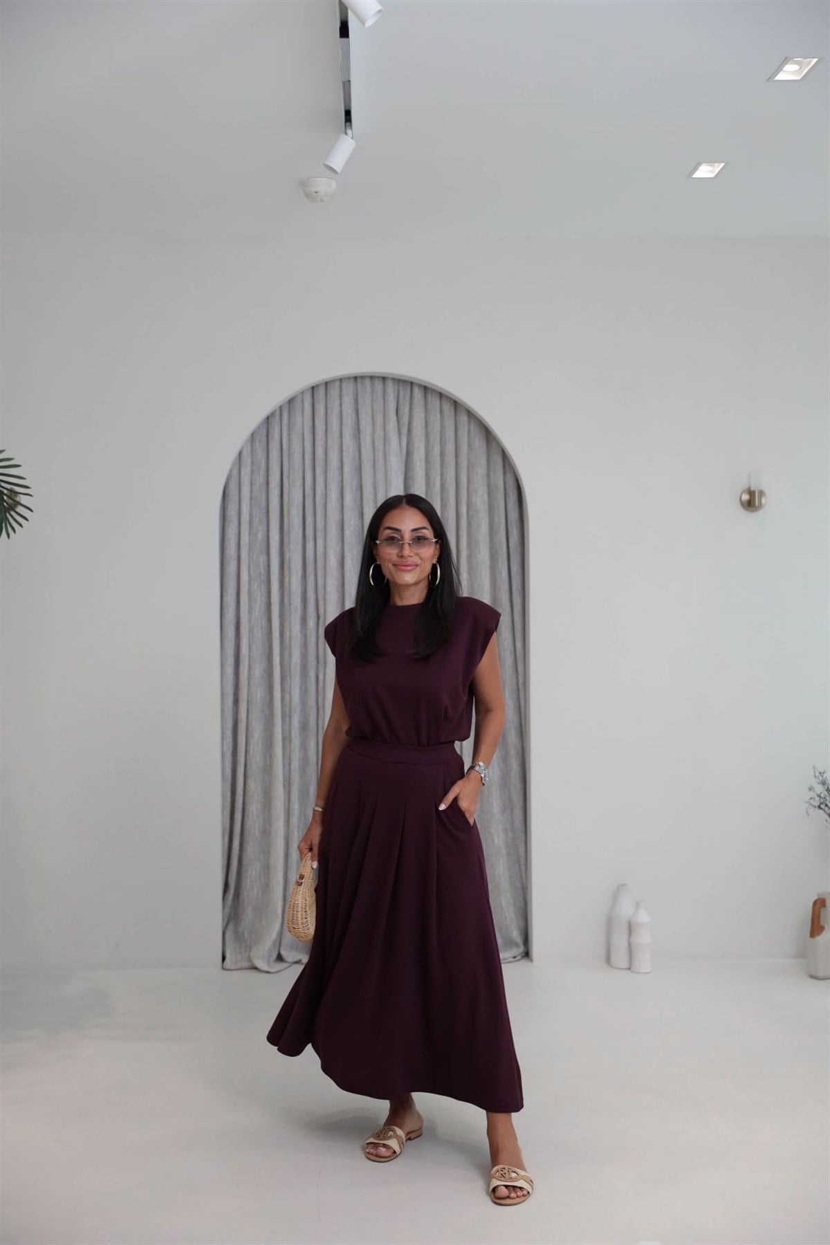 7150 Vatkalı Penye Bluz ve Pileli Etekli Takım MÜRDÜM