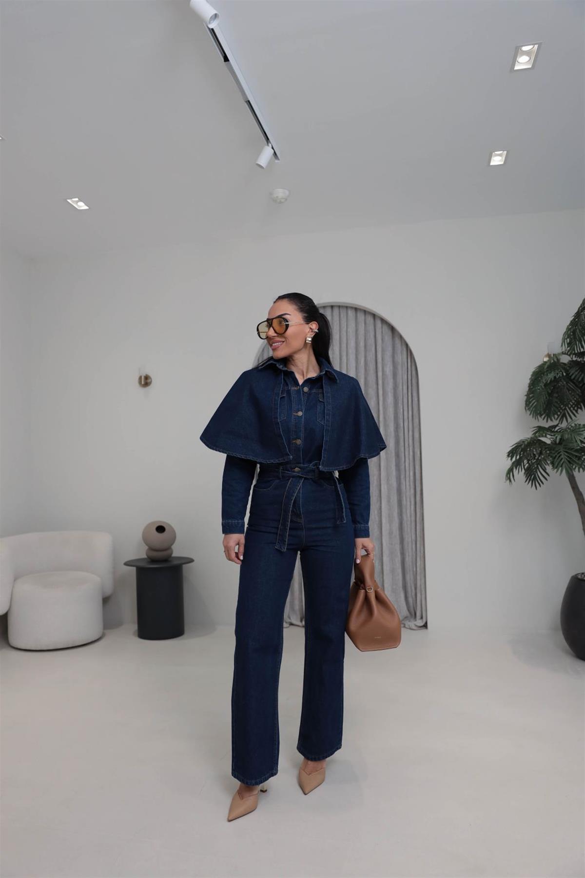 Pelerin Detaylı Kuşaklı Denim Tulum LACİVERT