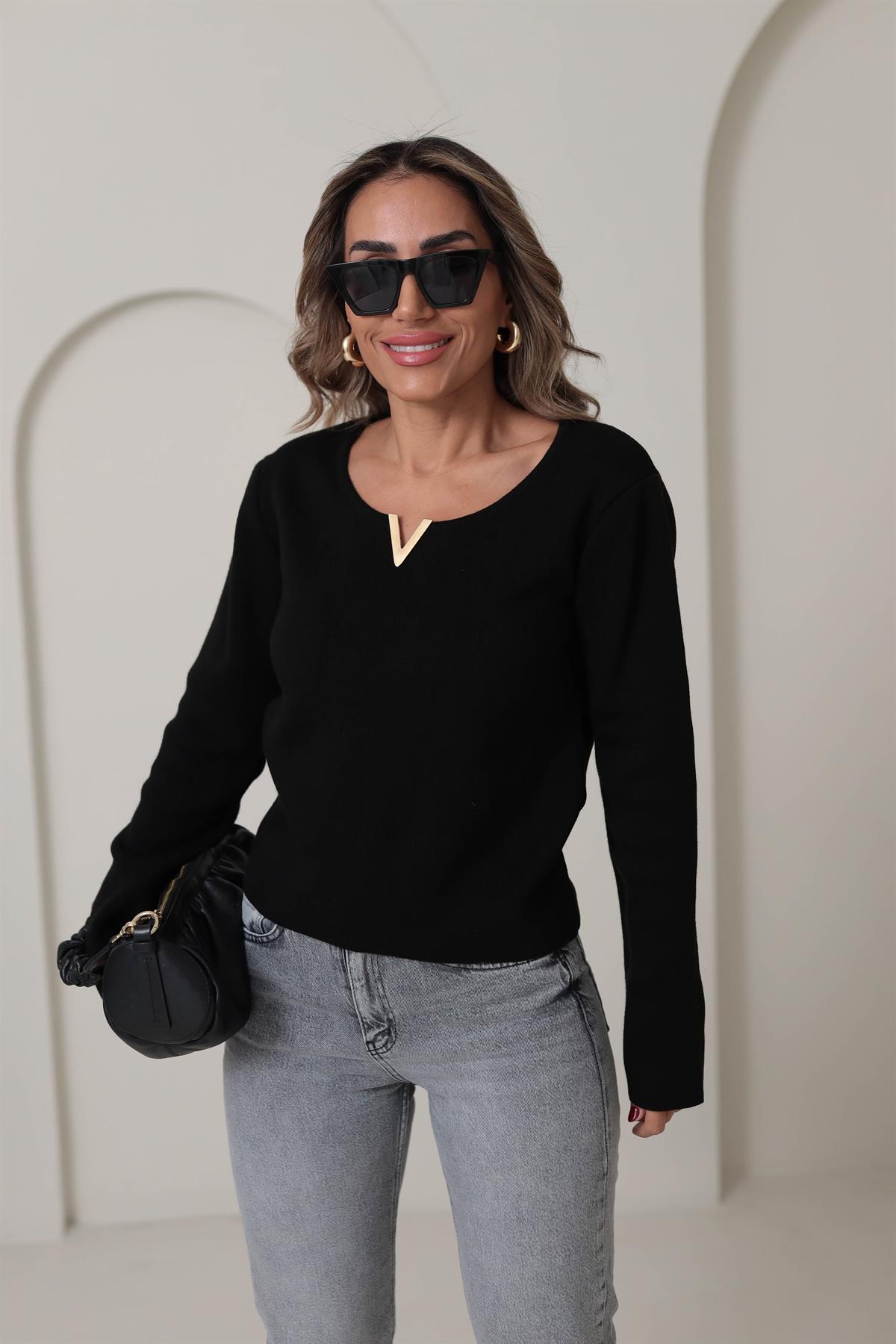 5832 V Gold Tokalı Yumuşak Triko SİYAH