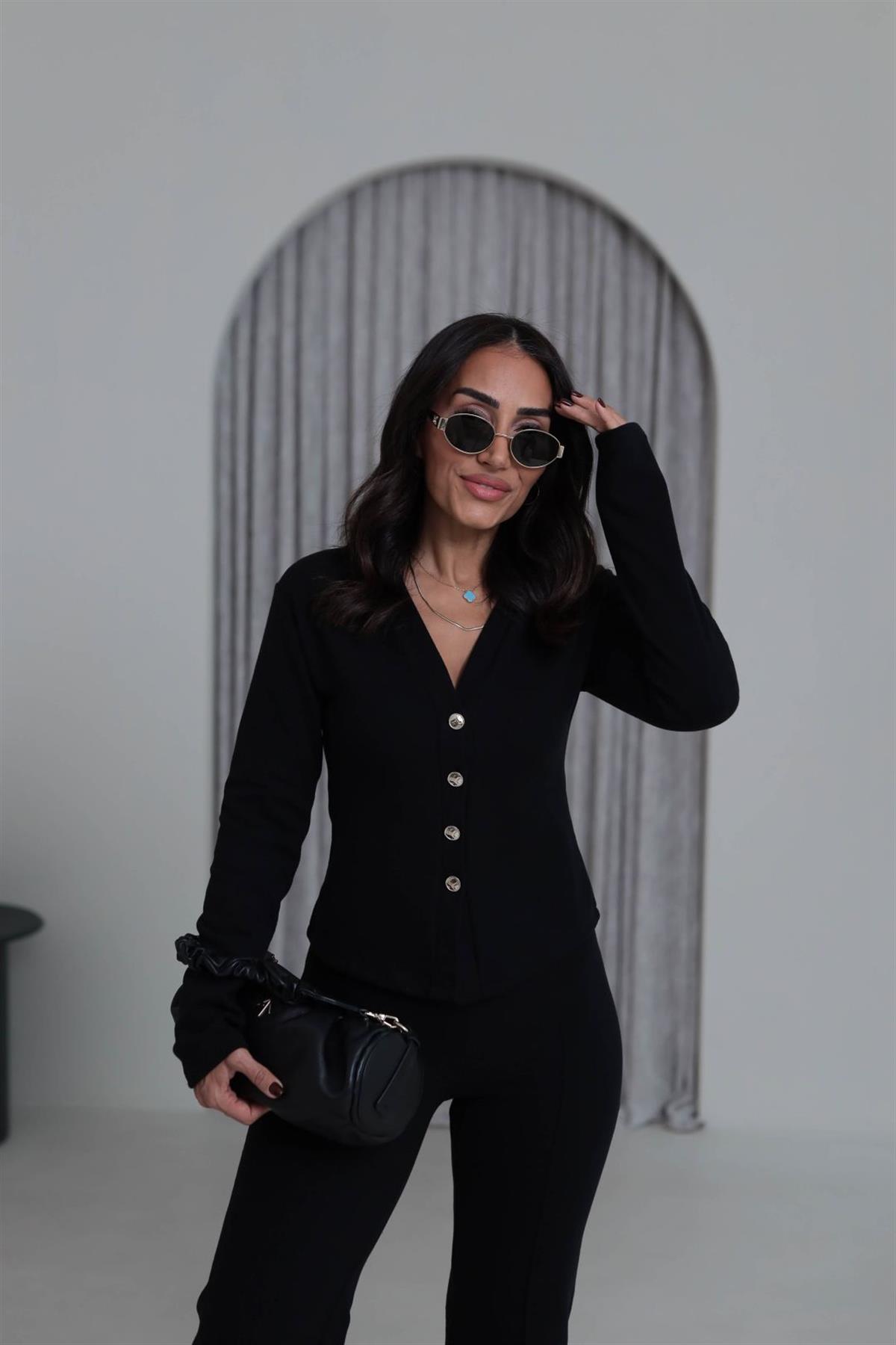 Gold Düğmeli V Yaka Selanik Hırka Takım SİYAH