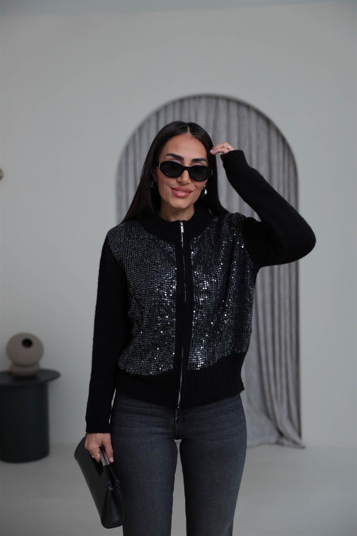 2570 Önü Pul İşlemeli Fermuarlı Hırka SİYAH