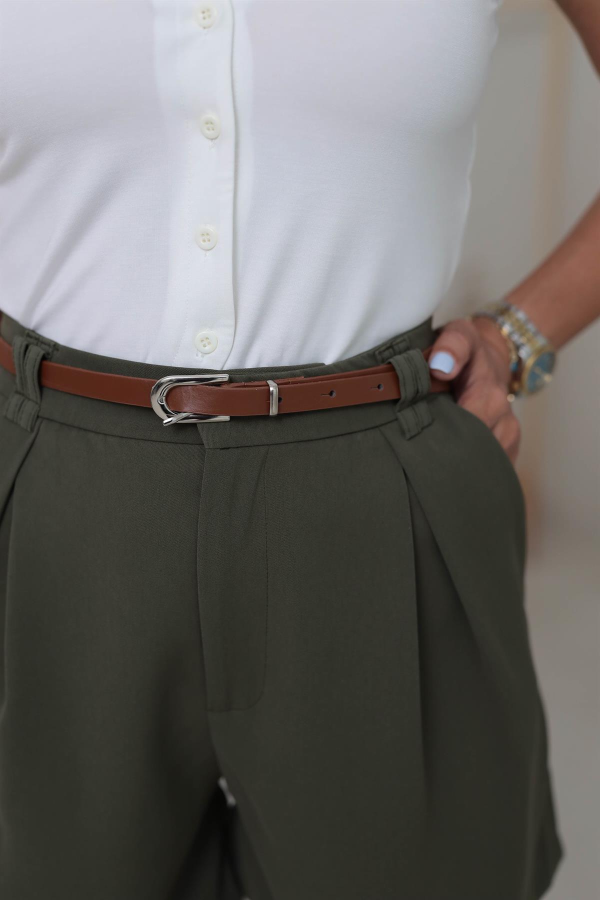 0404 Kemerli Pensli Geniş Paça Şort HAKİ YEŞİL