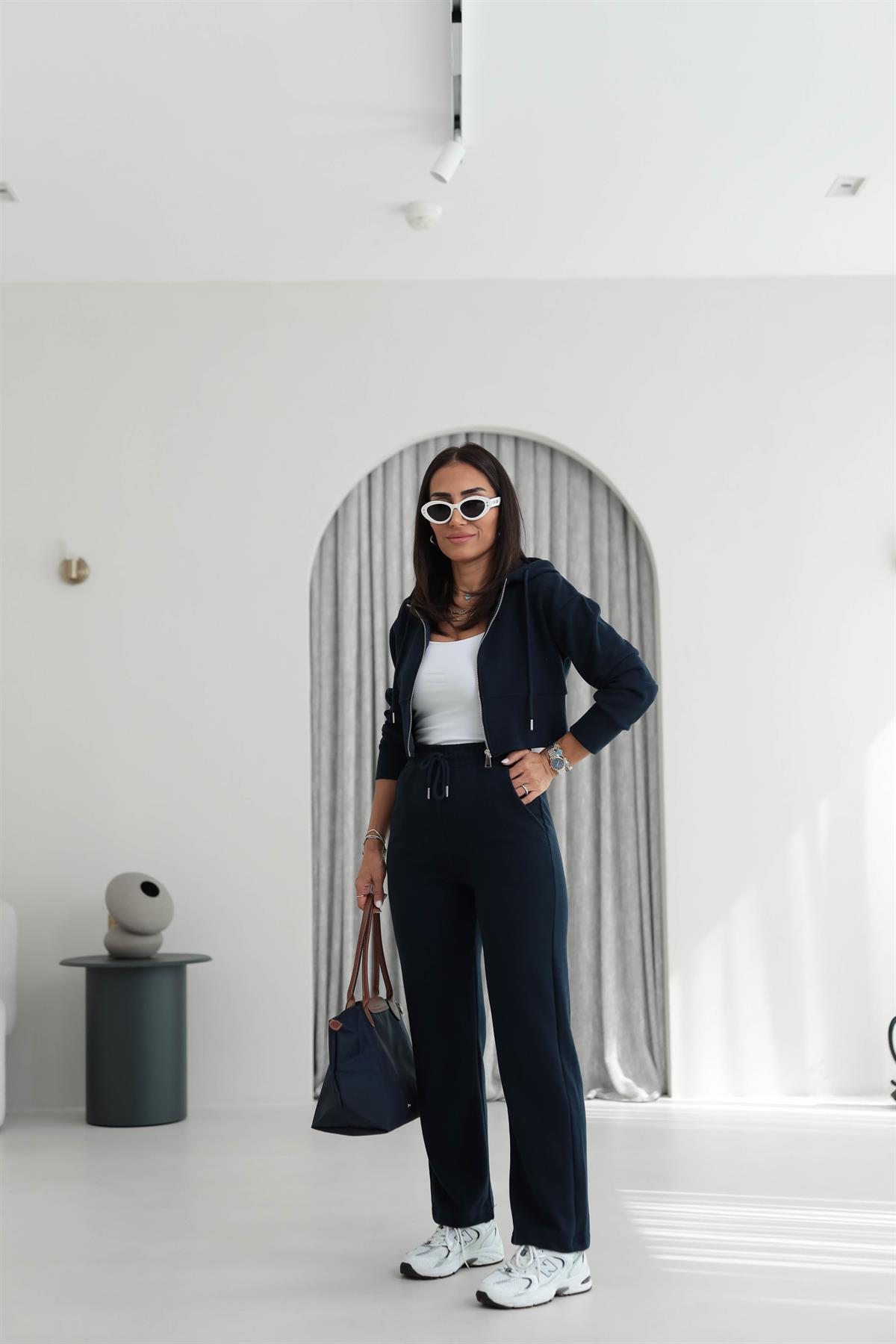 2331 Selanik Kumaş Fermuarlı Ceketli Takım LACİVERT